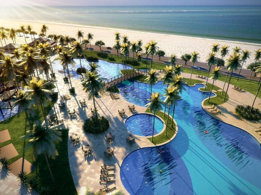 Ap 3 suítes Nascente Golfville Resort próx Beach Park