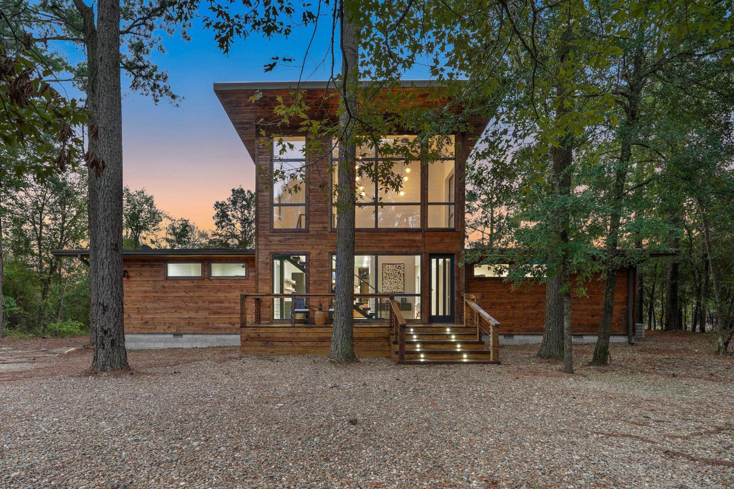 Enchanting Waterfront Cabin w Private Boardwalk view 5