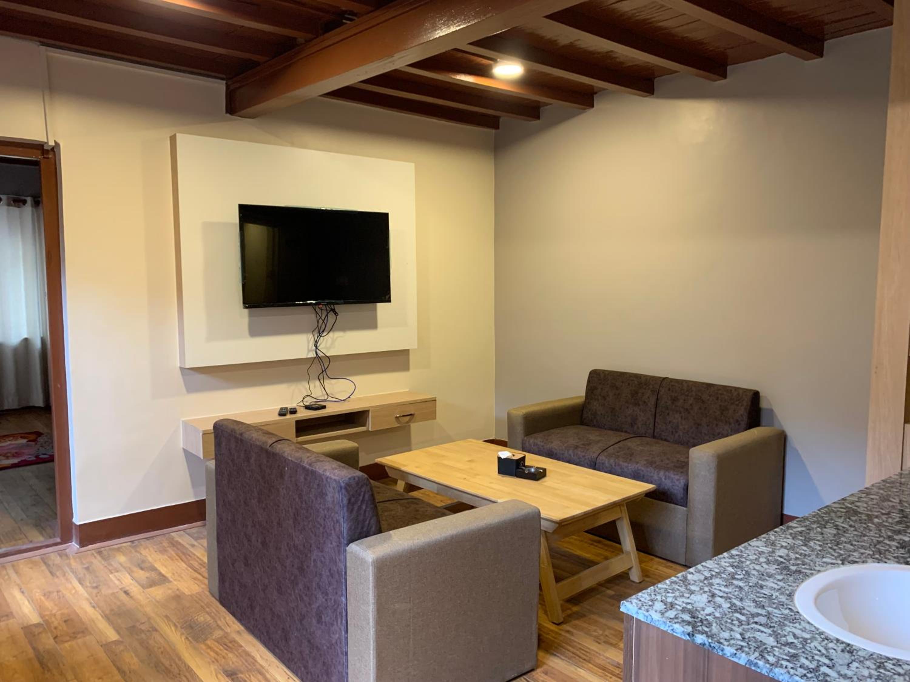 Studio Apartment