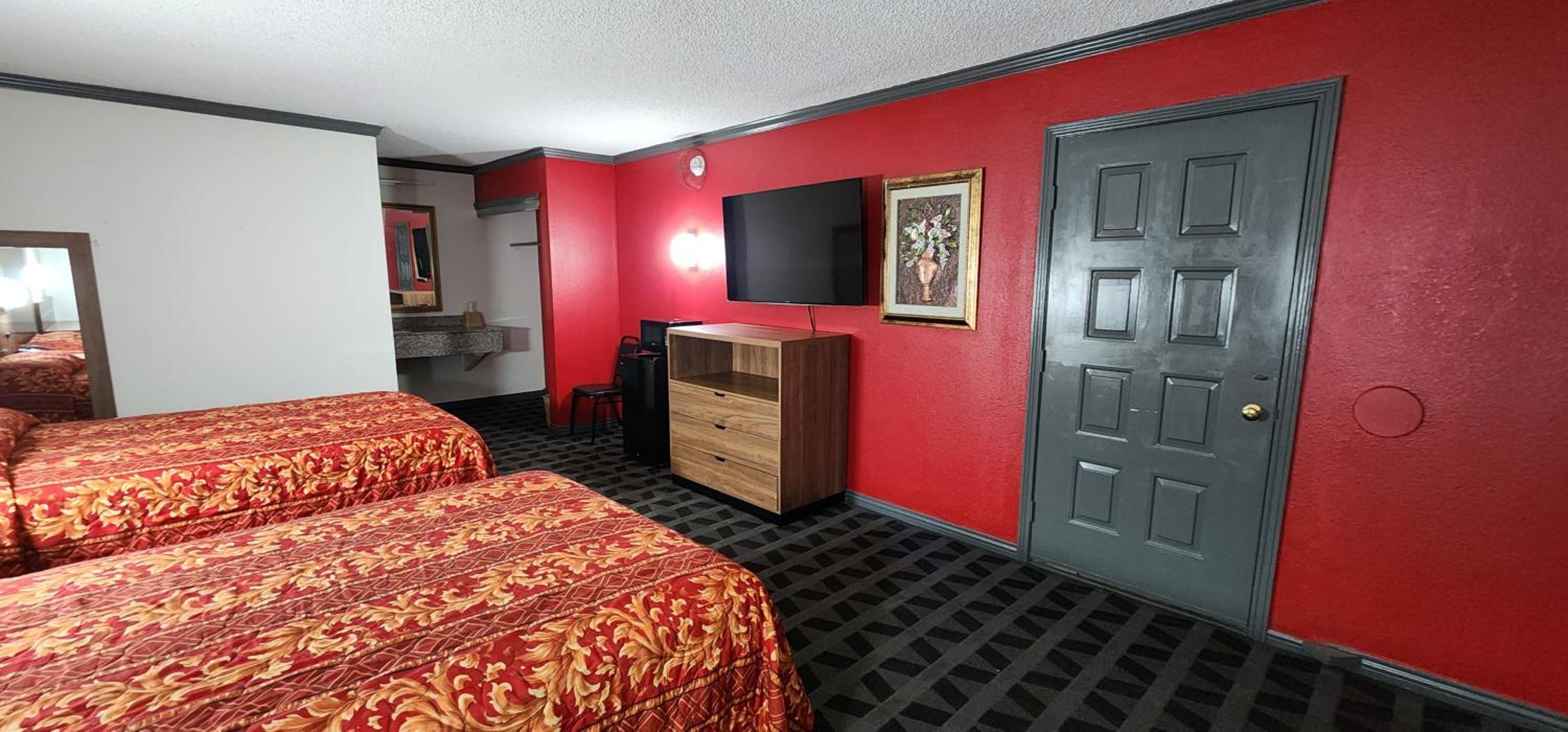 Victorian Inn Midland