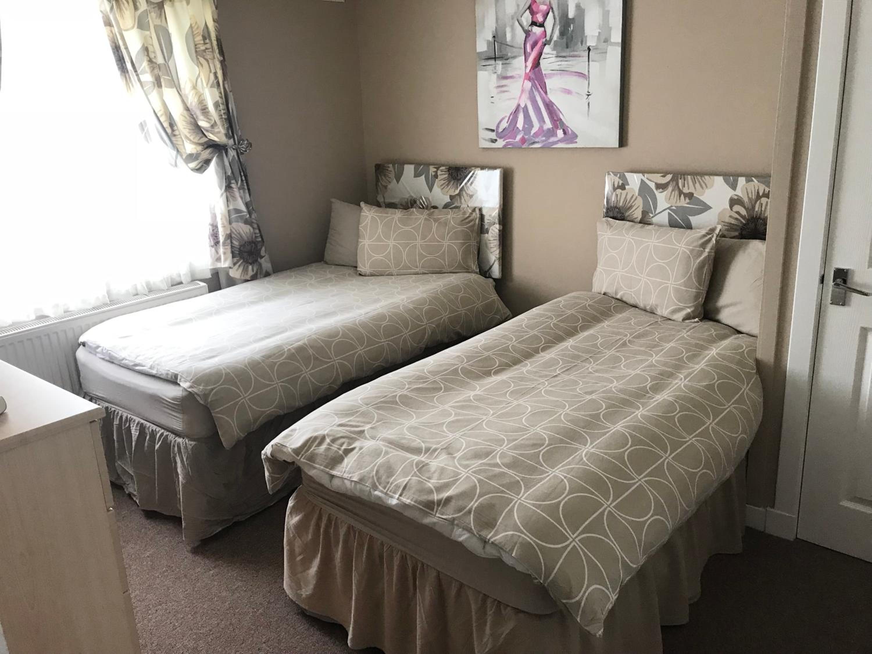 Red Deer Village Holiday Park - 2 Bedroom, Self-Catering Chalet view 5