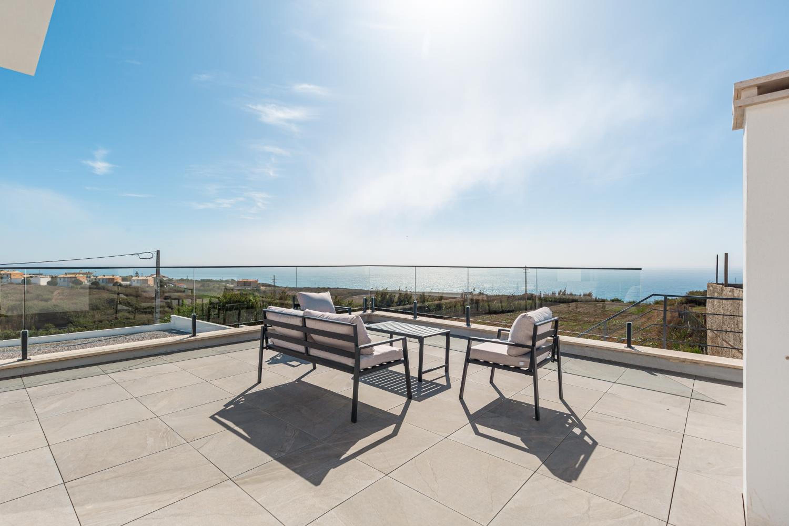 Villa Locki with jacuzzi and private pool view 3