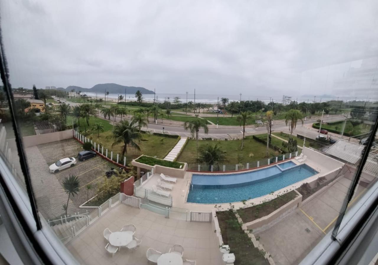Pé na areia