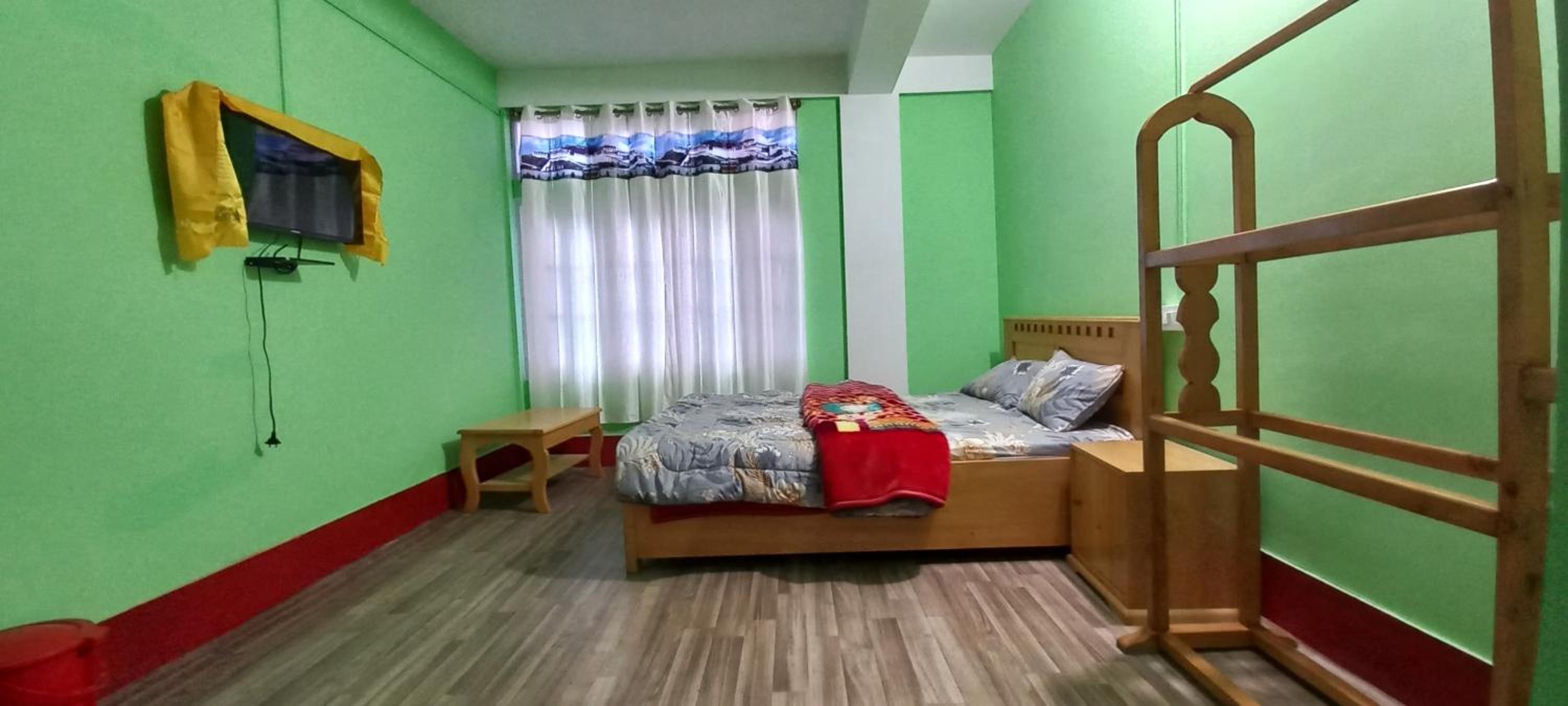 Photo 18