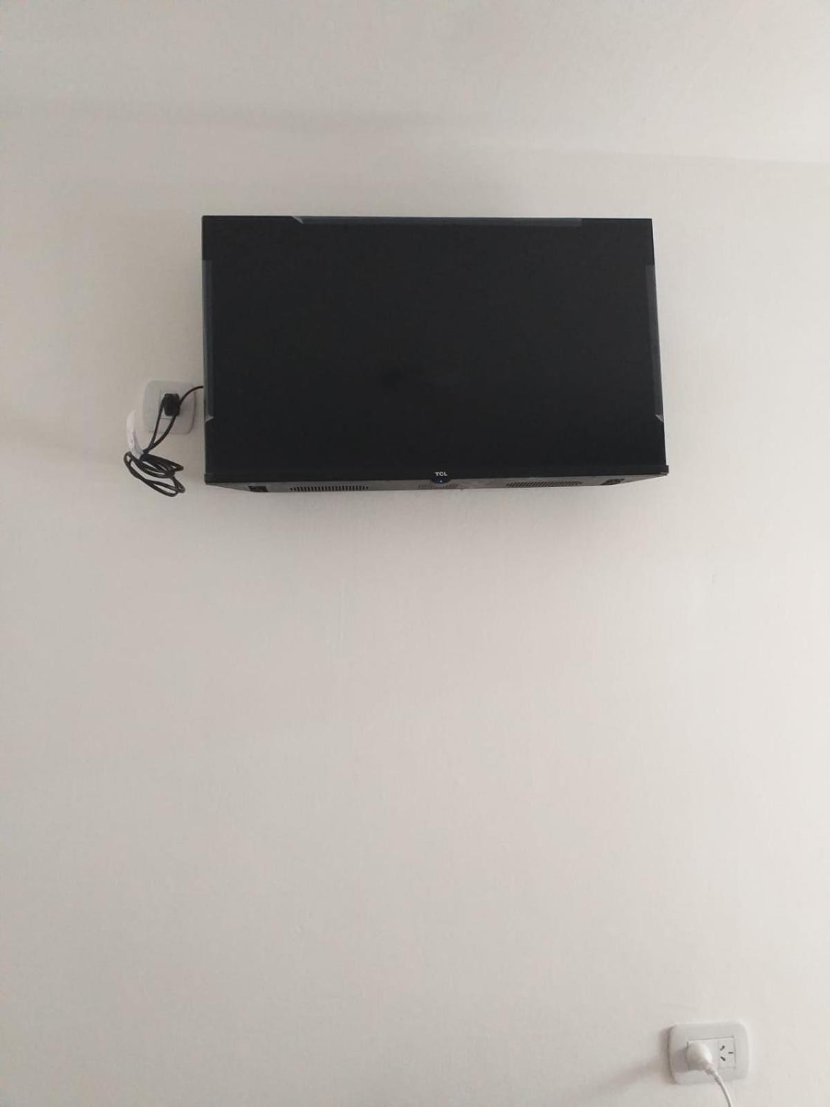 Habitación independiente con baño privado
