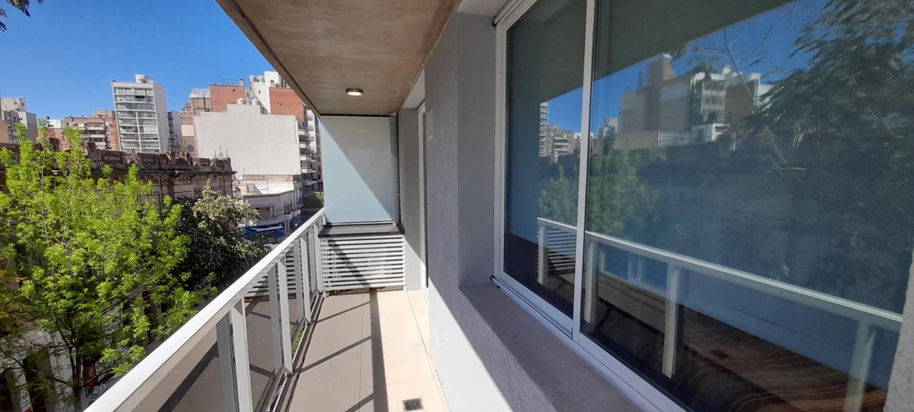 Roca Apartment