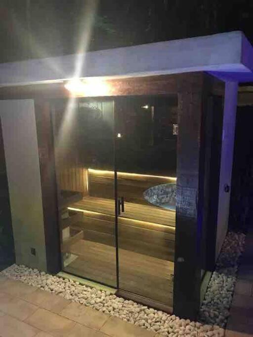 CASA DE PRAIA BOIÇUCANGA 5 Quartos PISCINA, SAUNA, CHURRASQUEIRA