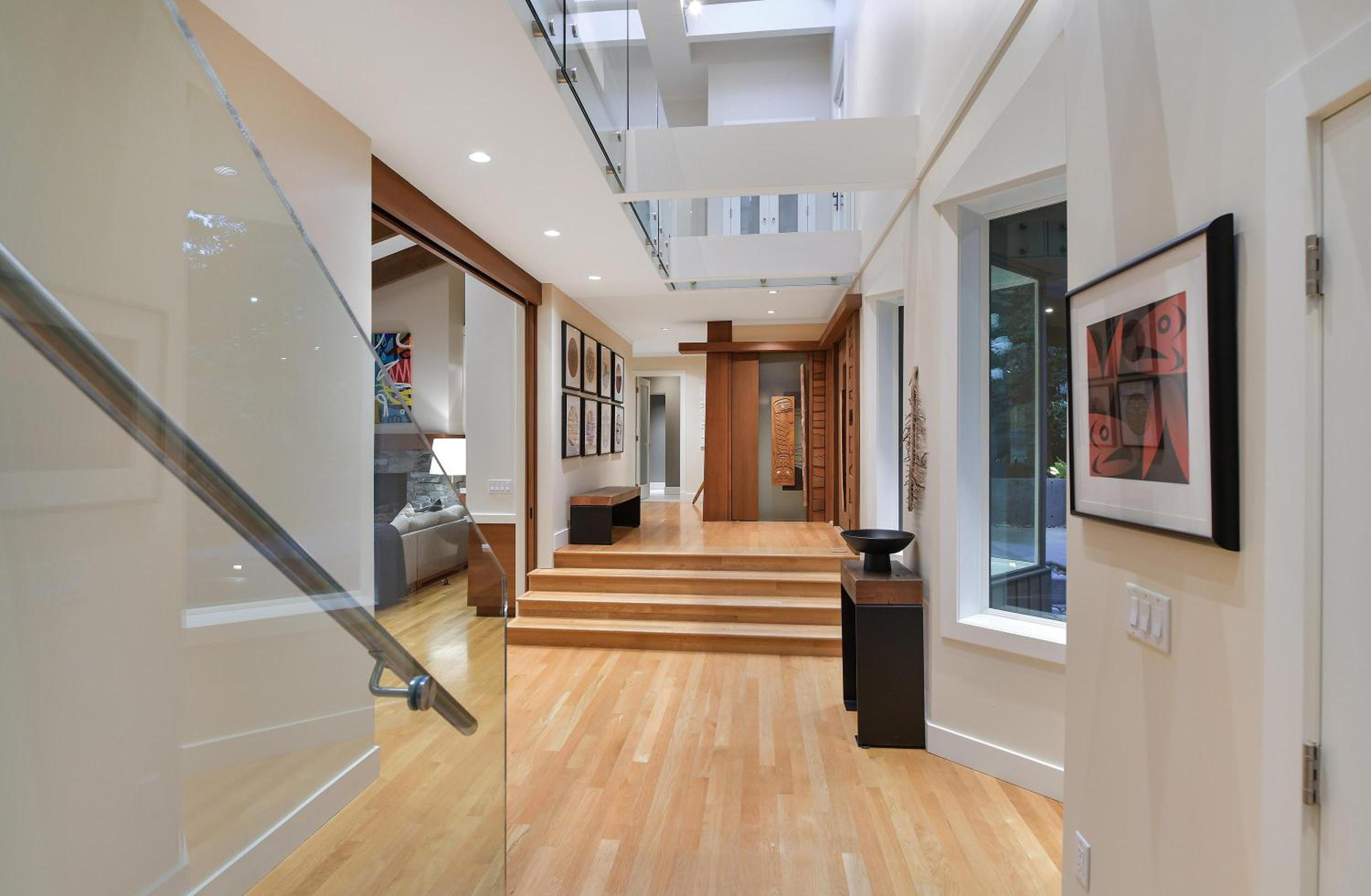 Island Luxury Oceanside Estate by EMR Vacation Rentals