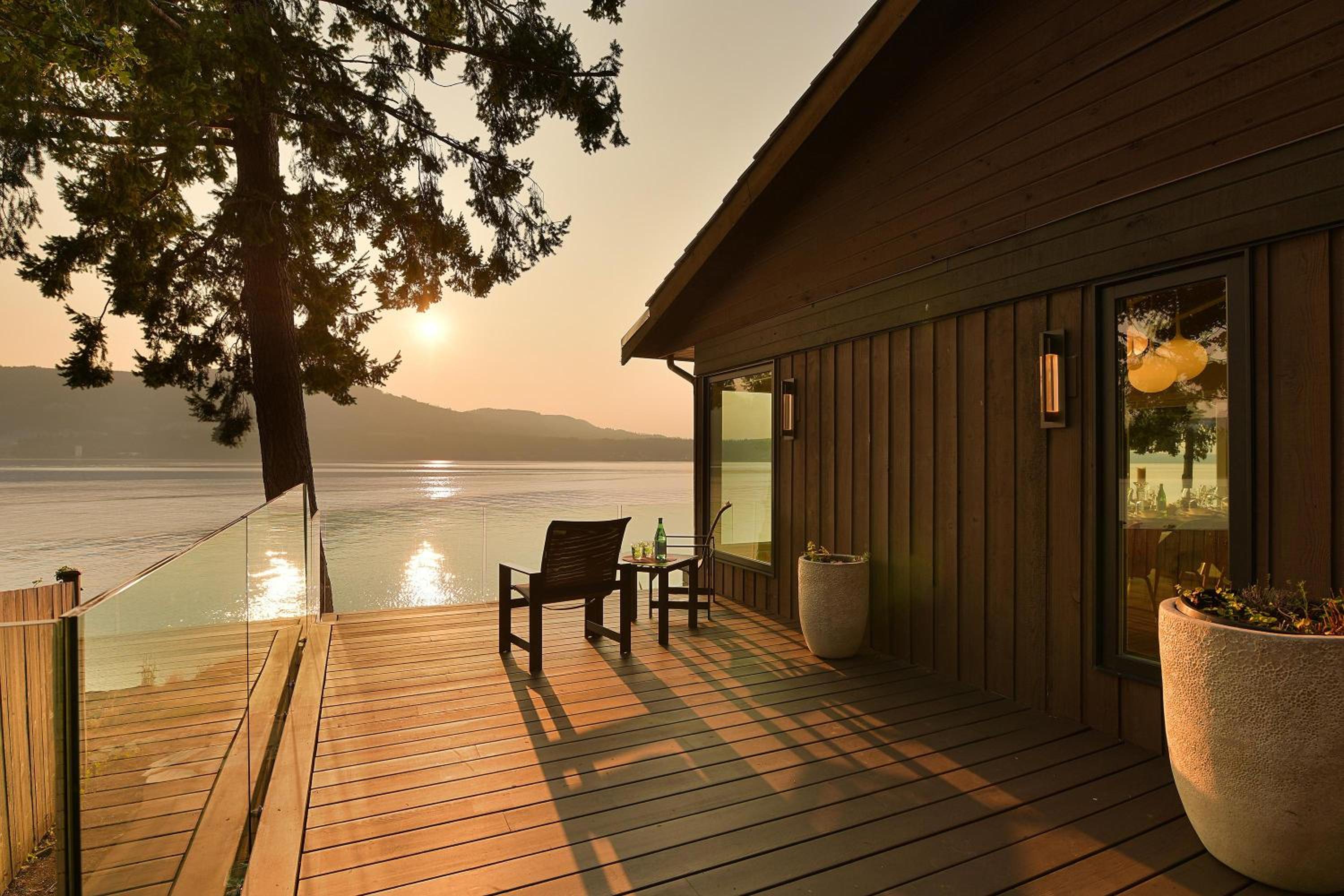 Island Luxury Oceanside Estate by EMR Vacation Rentals