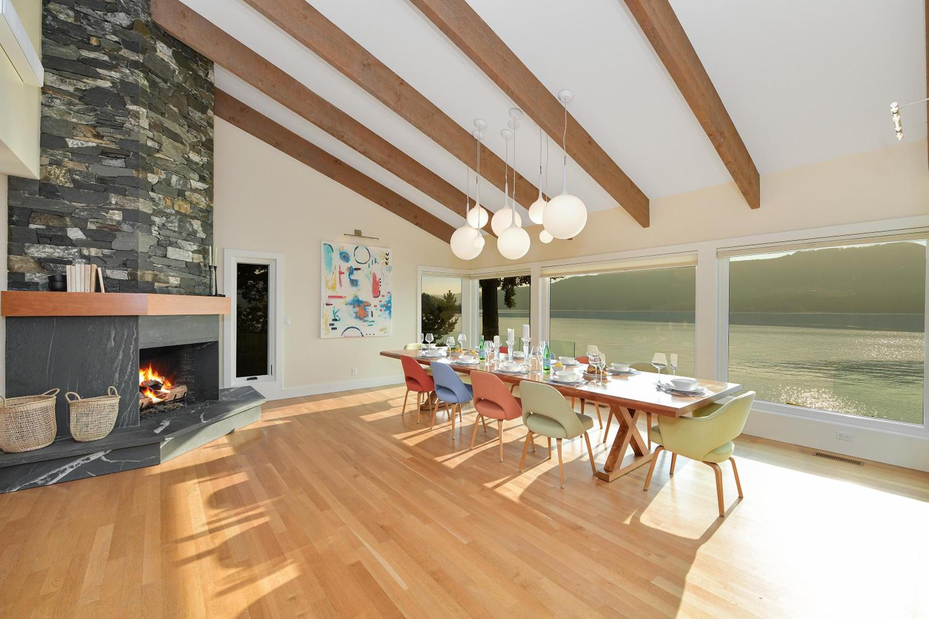 Island Luxury Oceanside Estate by EMR Vacation Rentals