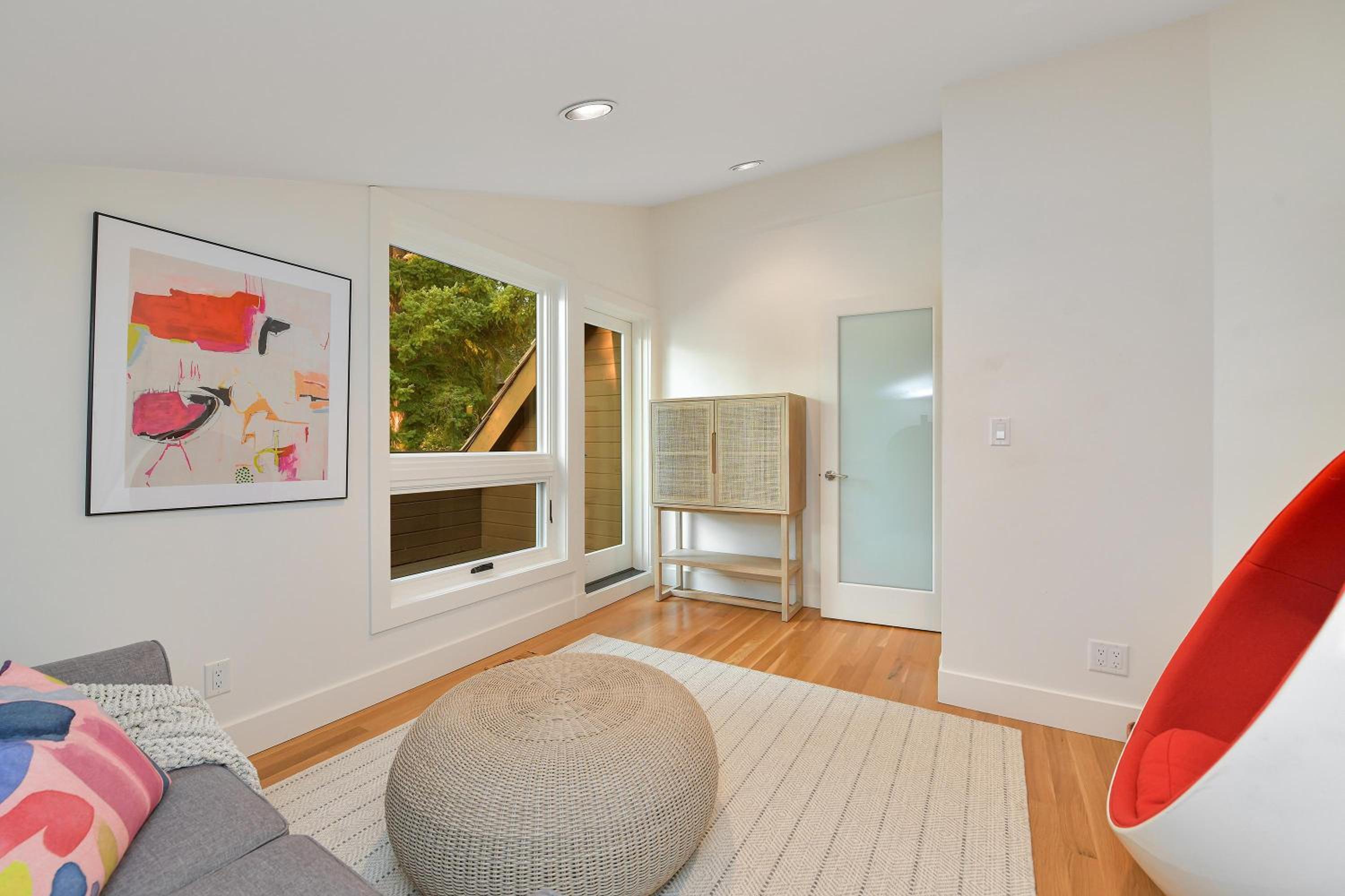 Island Luxury Oceanside Estate by EMR Vacation Rentals