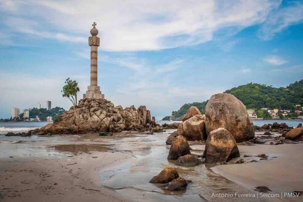 Flat á Beira-mar no Itararé em SV.