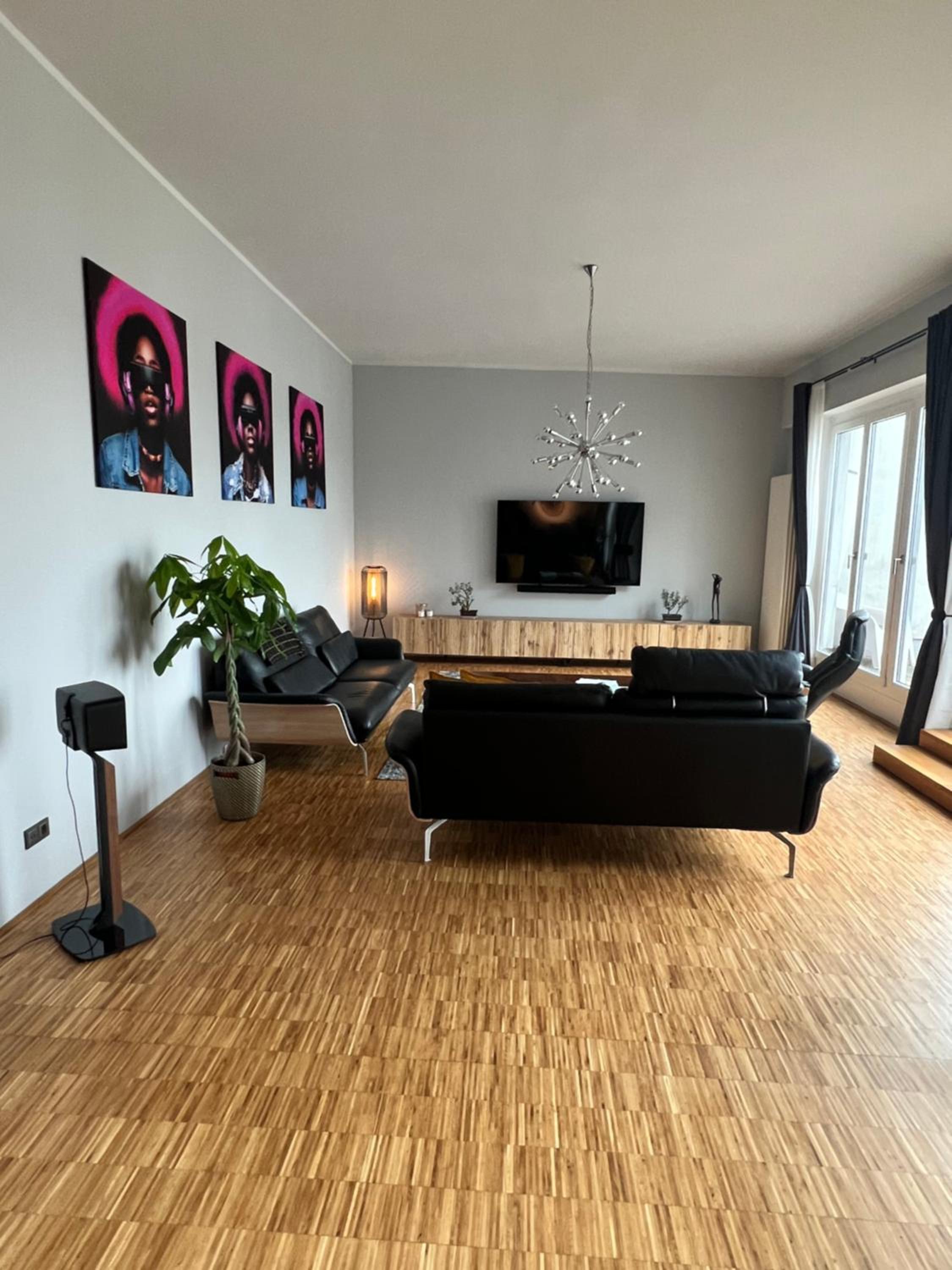 Luxurious, huge designer Loft, central Kreuzberg