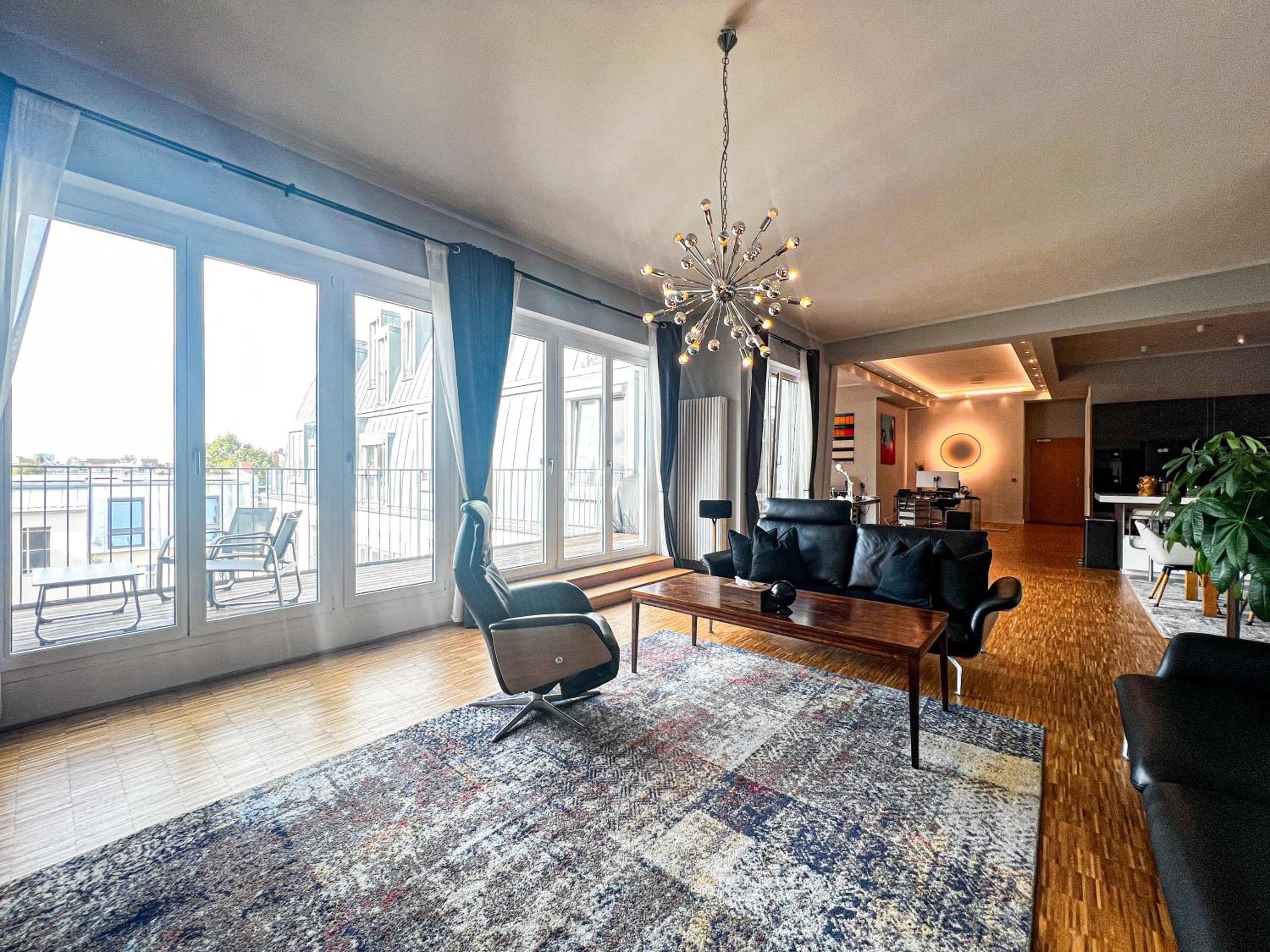 Luxurious, huge designer Loft, central Kreuzberg