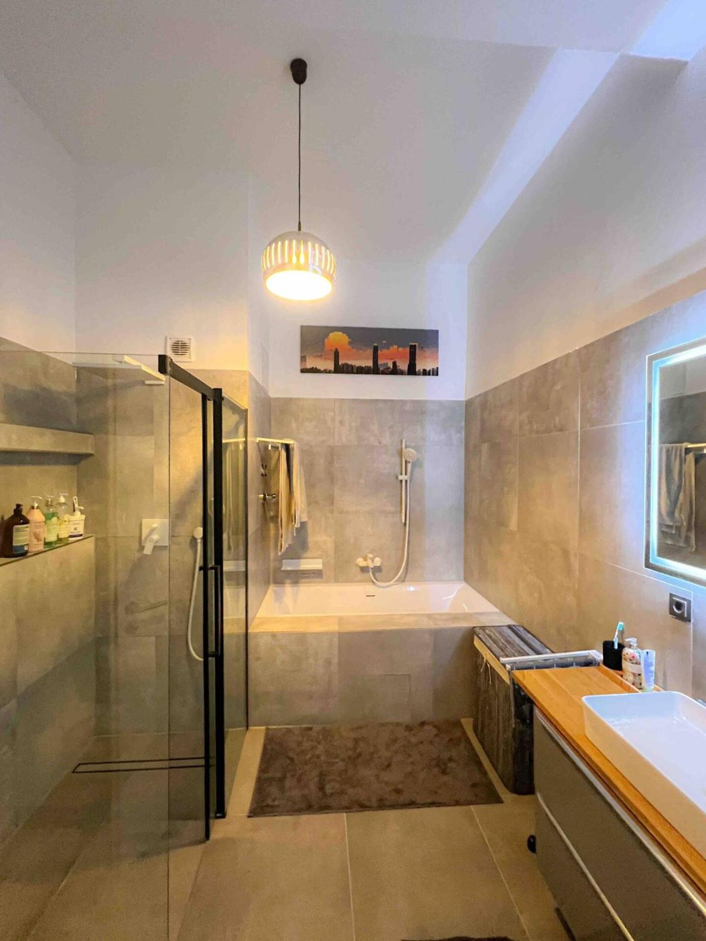 Luxurious, huge designer Loft, central Kreuzberg