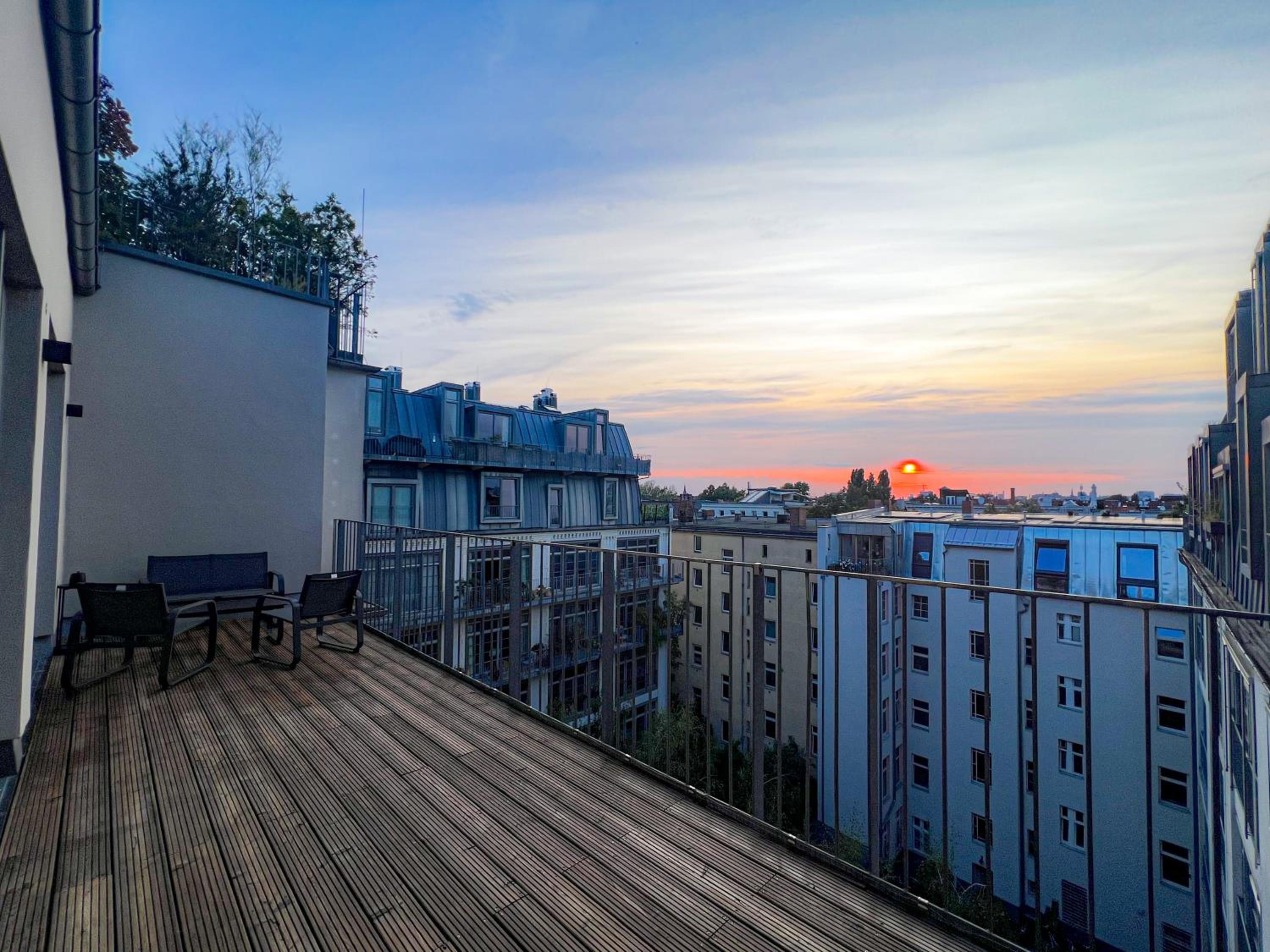 Luxurious, huge designer Loft, central Kreuzberg