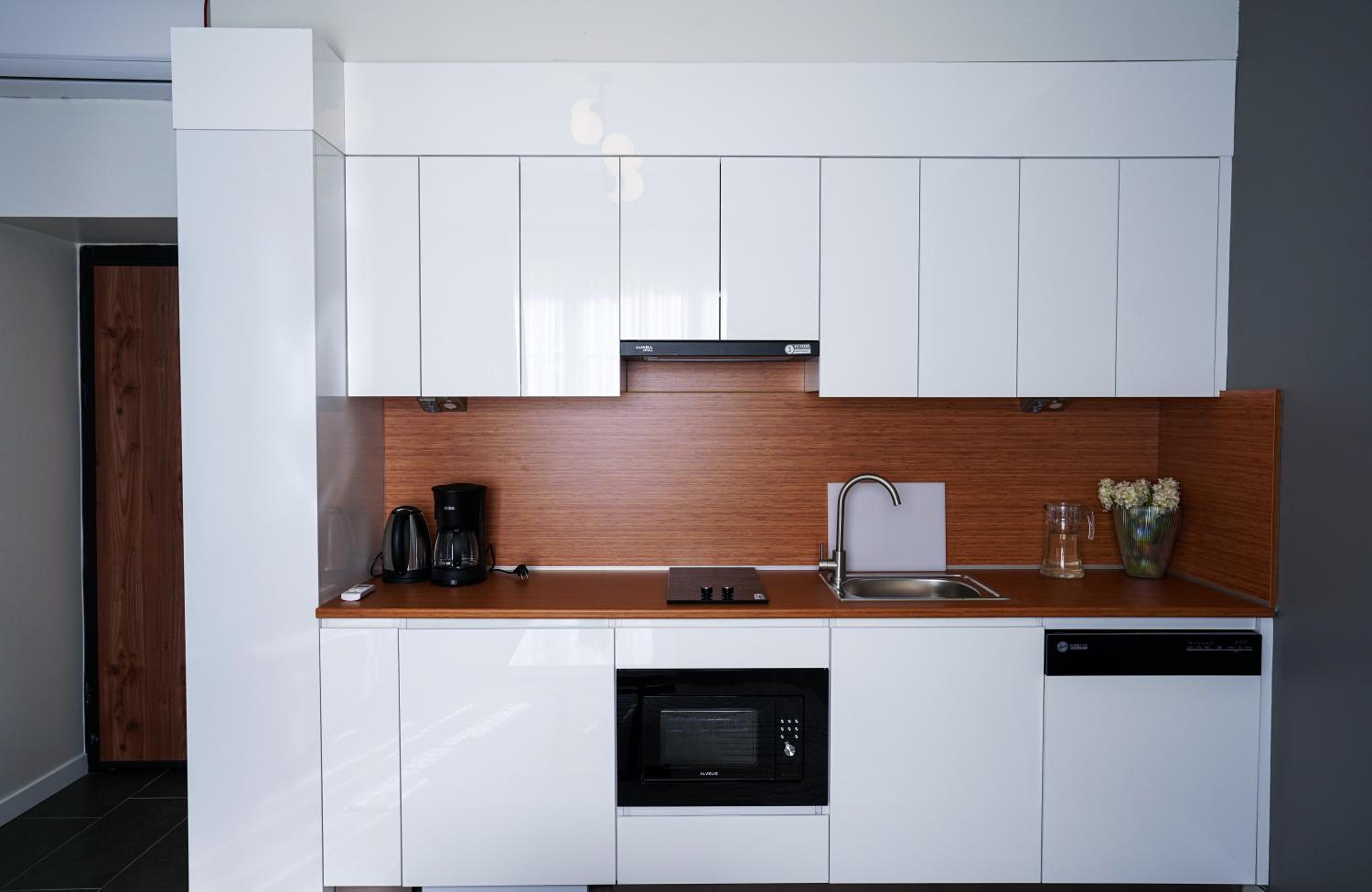 Merkuri Apart - Image 13