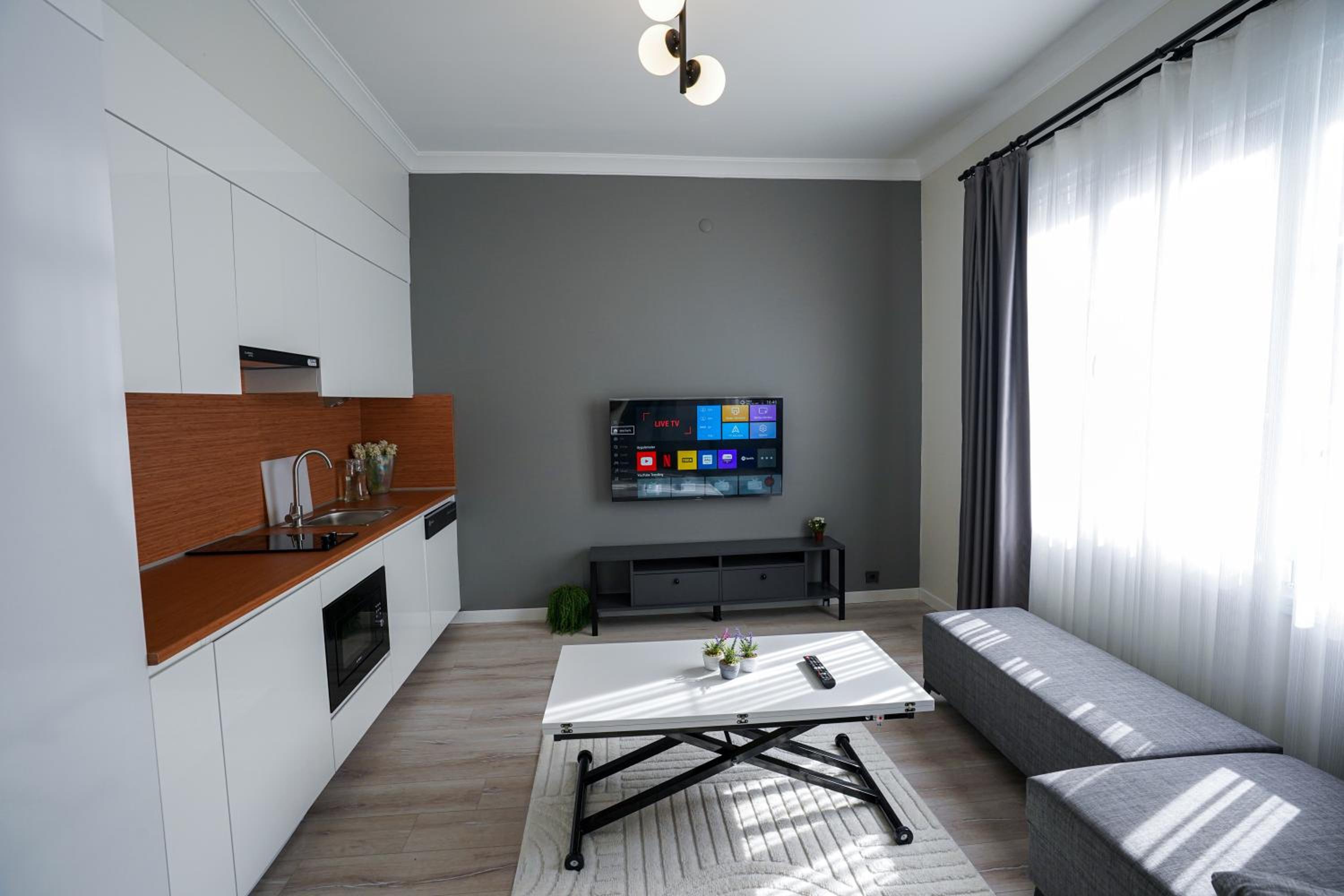 Merkuri Apart - Image 37