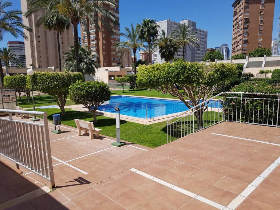 Apto en Gemelos 20 piscina y parking playa levante view 3