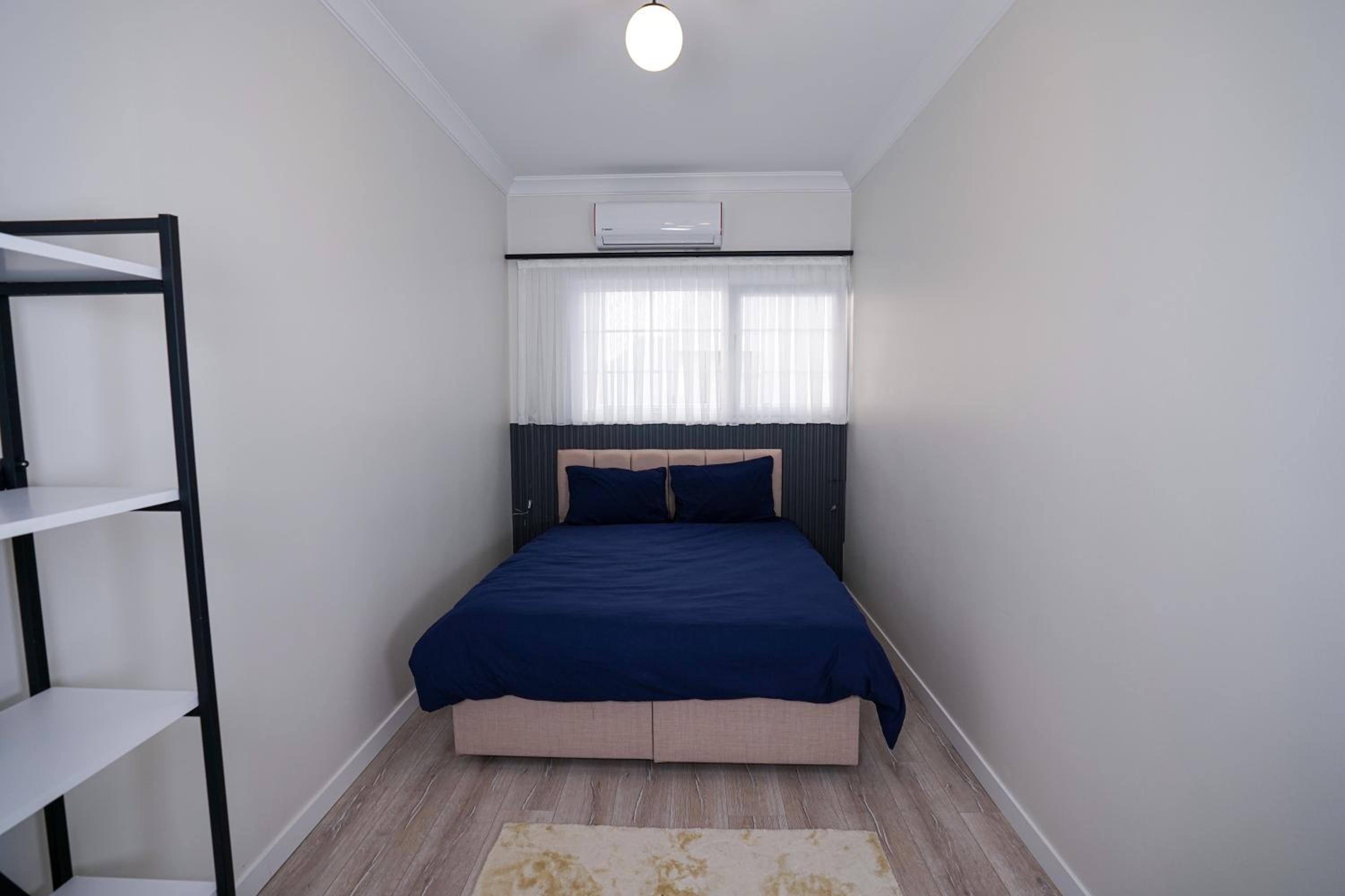 Merkuri Apart - Image 60