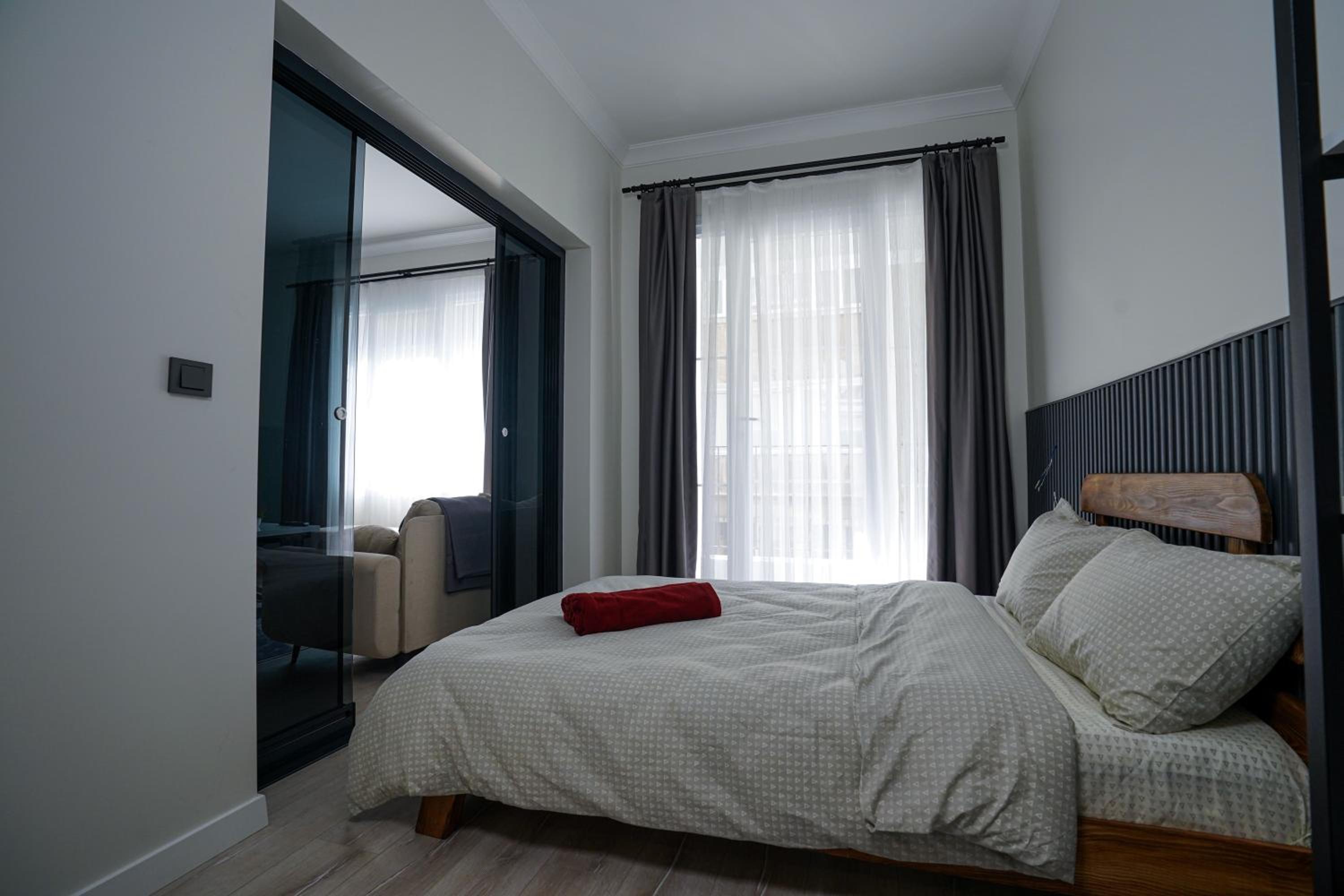 Merkuri Apart - Image 62