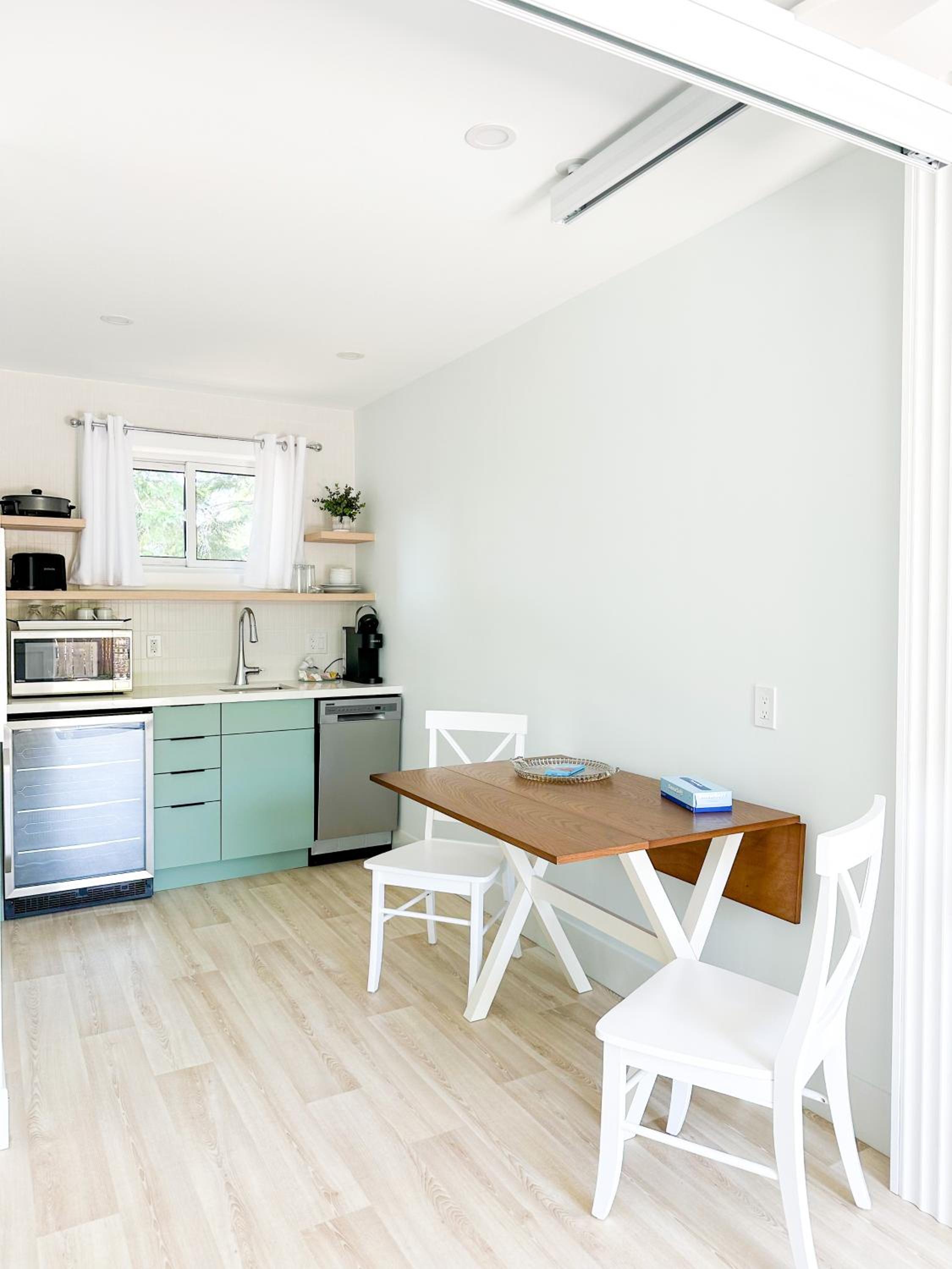 Oasis by the Bay Vacation Suites