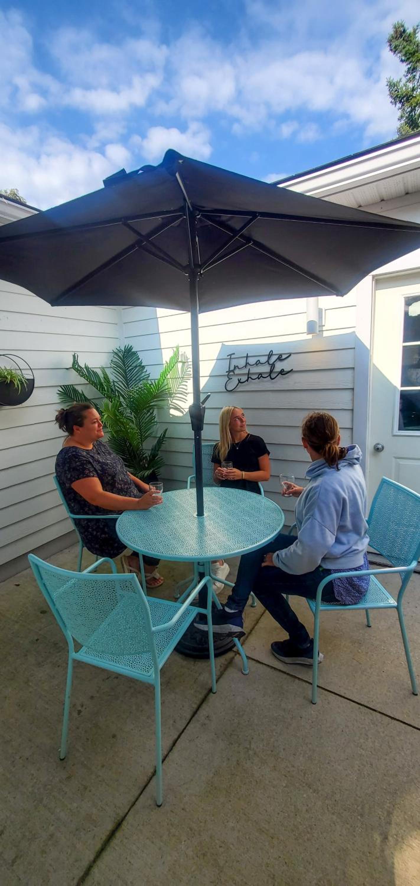 Oasis by the Bay Vacation Suites