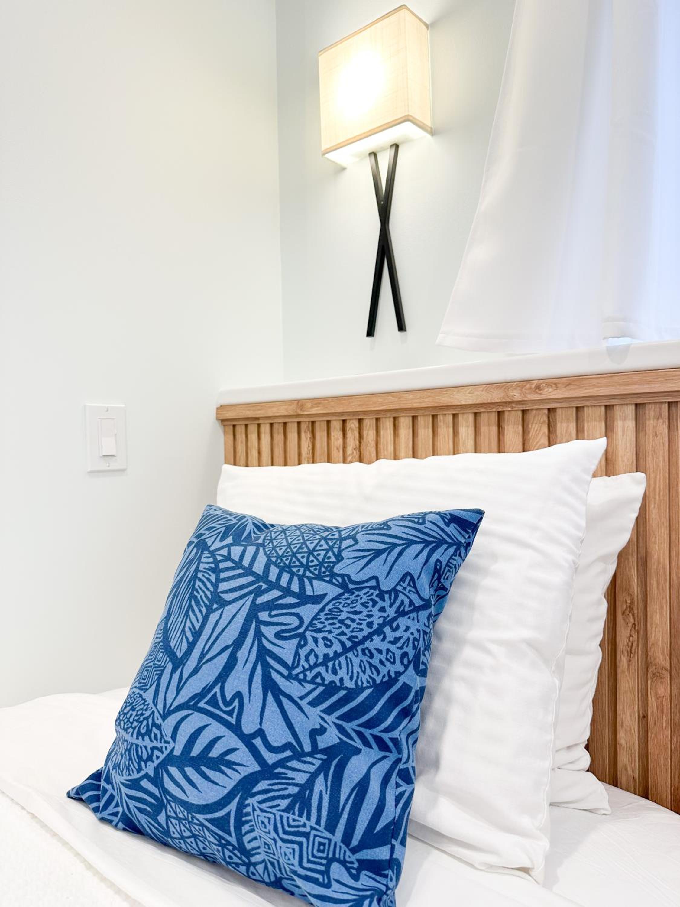 Oasis by the Bay Vacation Suites