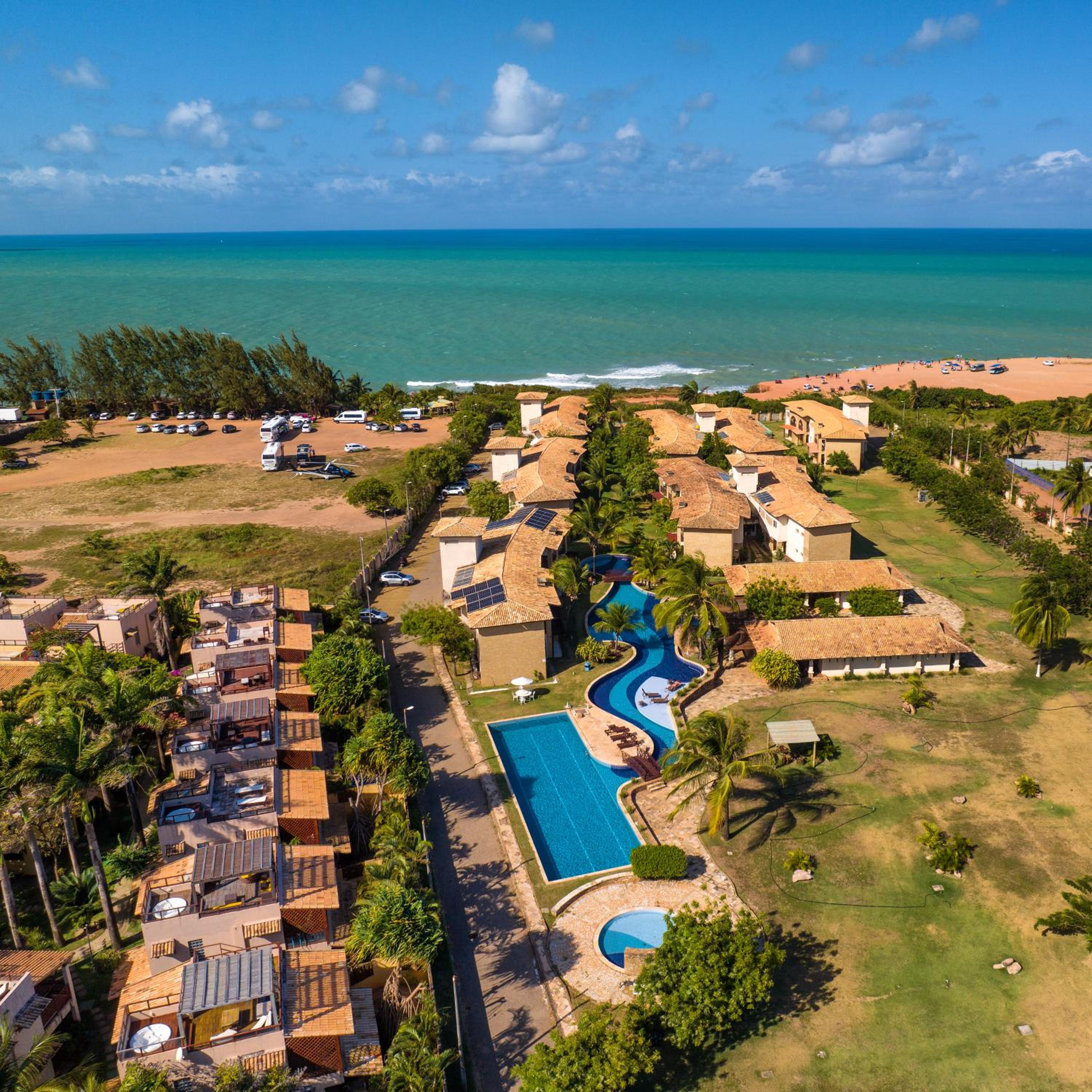 Casa Terracota Designer Couple Retreat , Pool , Walk to Pipa Centre