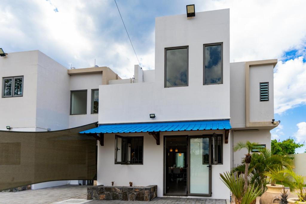 Stella Marris beachfront villa
