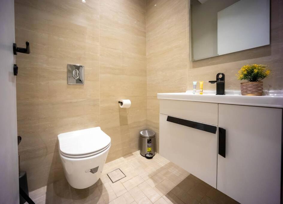 Nuzul R125 - Elegant Apartment