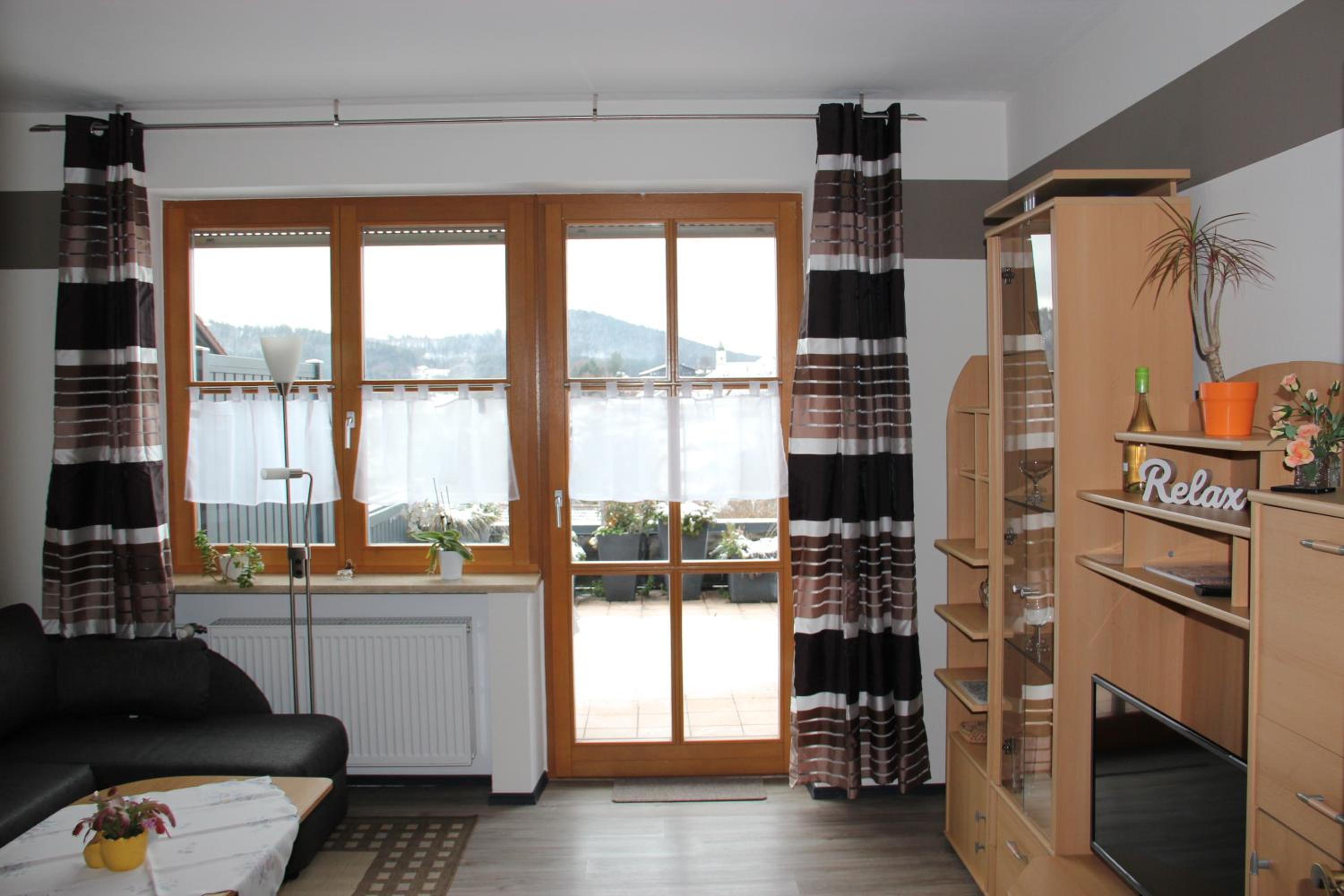Villa Relax - Ferienwohnungen & Hallenbad & Relaxgarten