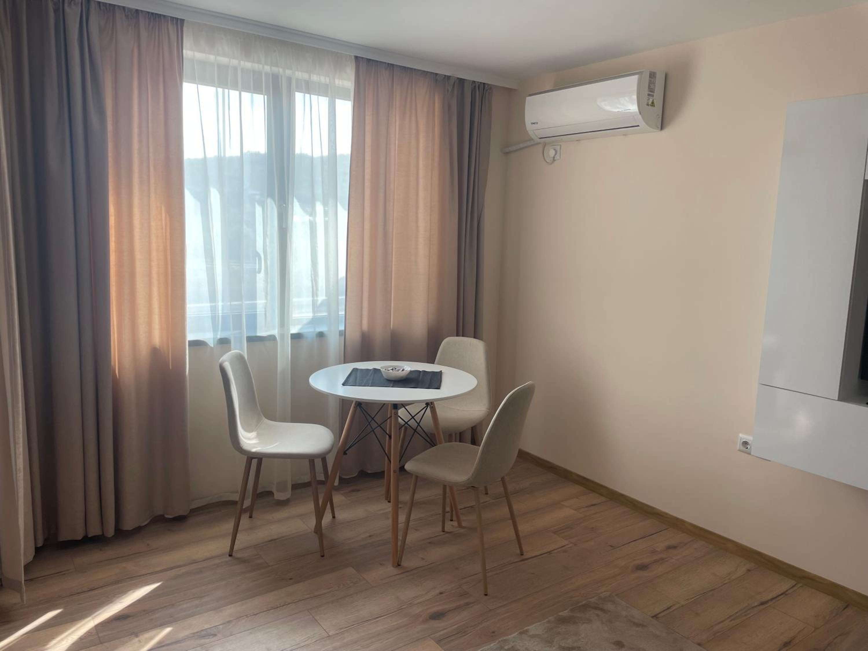 Teddy Apartment