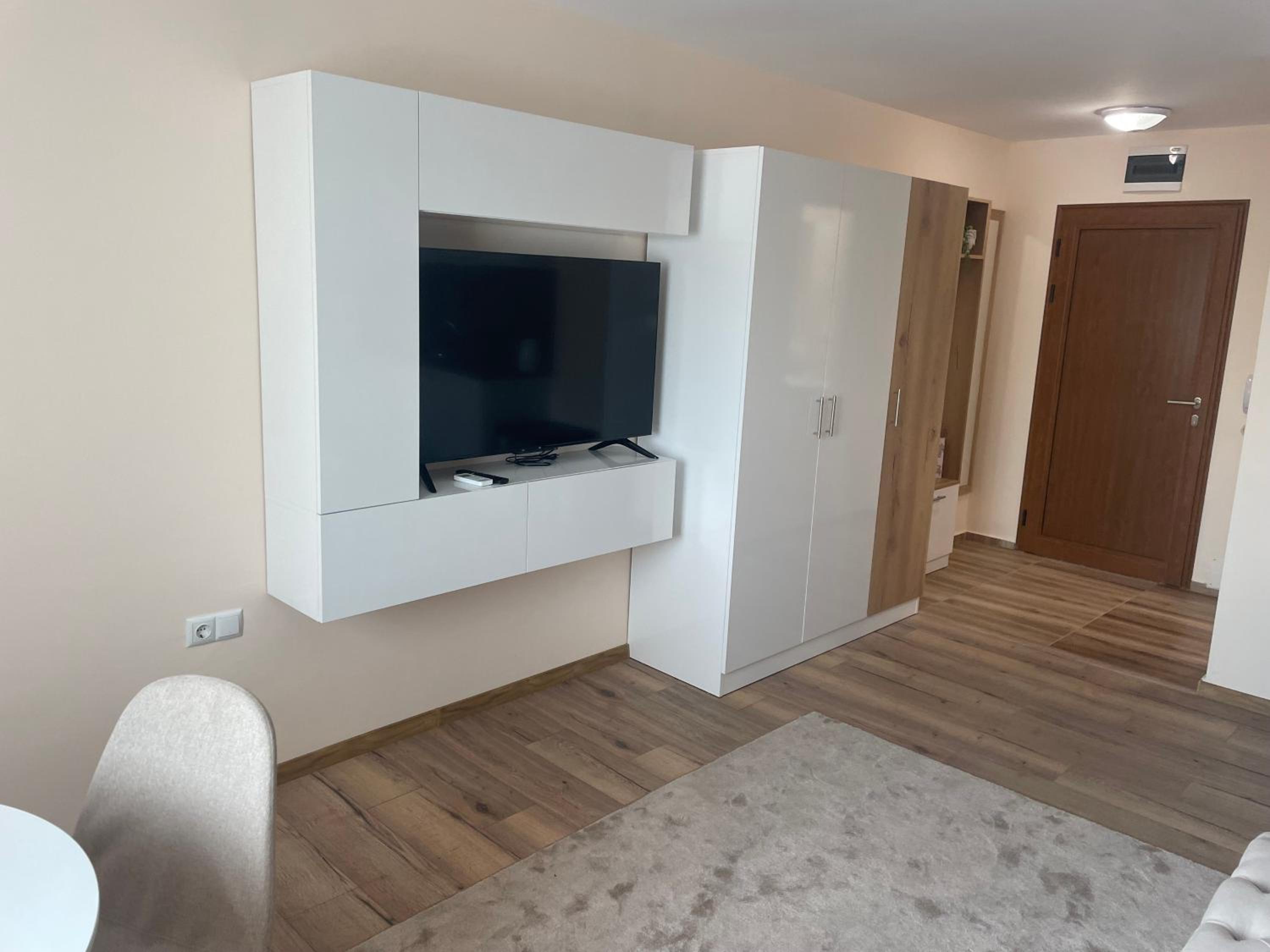 Teddy Apartment