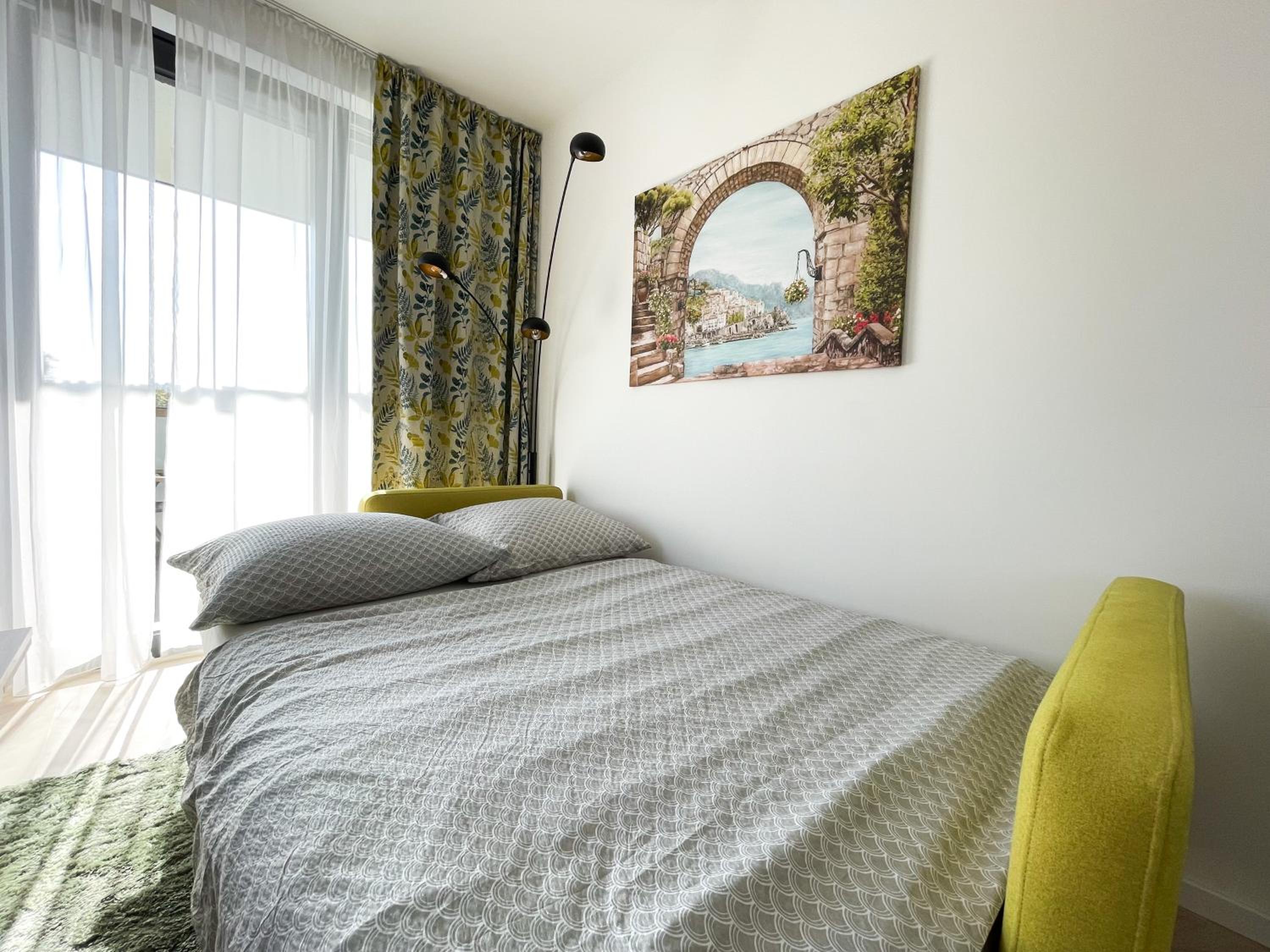 Luxury City Retreat with Terrace view 2