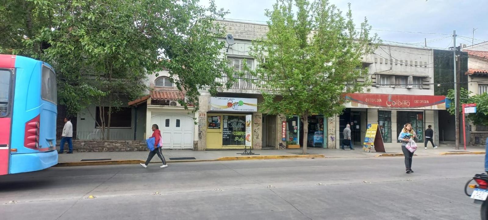 HOSTAL HOUSE REYMON,habitaciones privadas