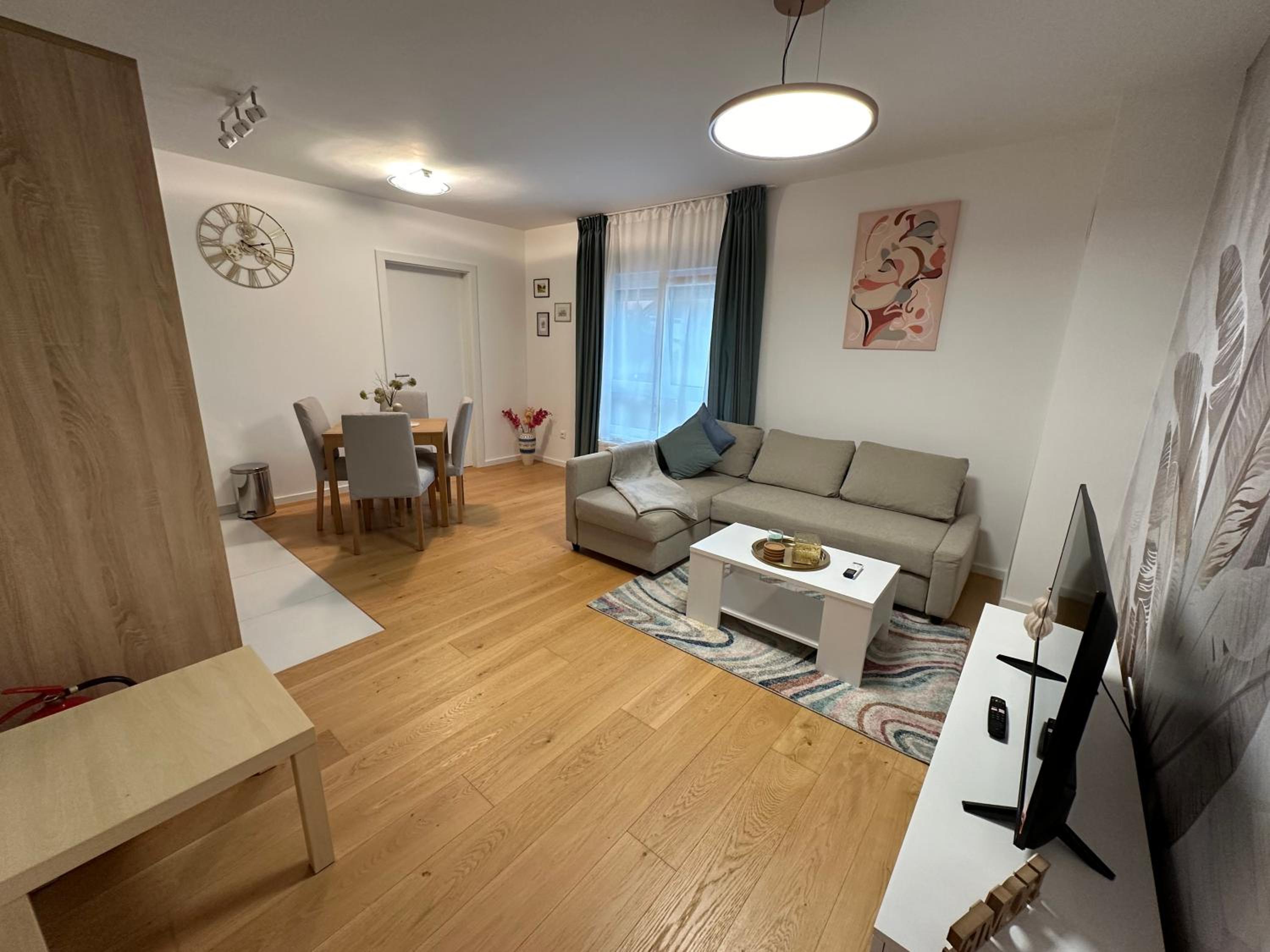 Thyke Apartment