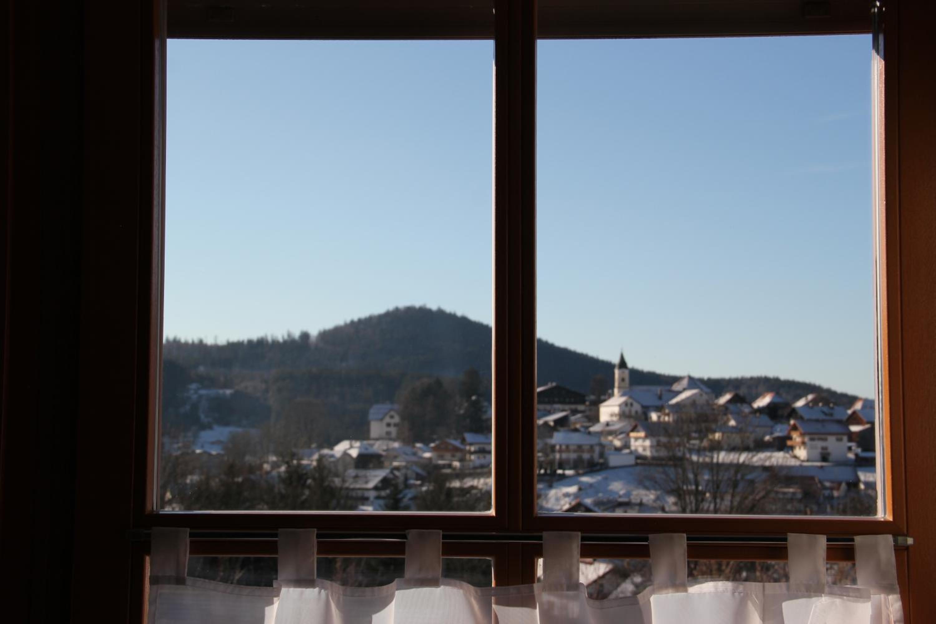 Villa Relax - Ferienwohnungen & Hallenbad & Relaxgarten