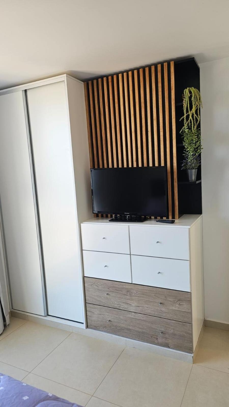 Departamento Costanera Trench