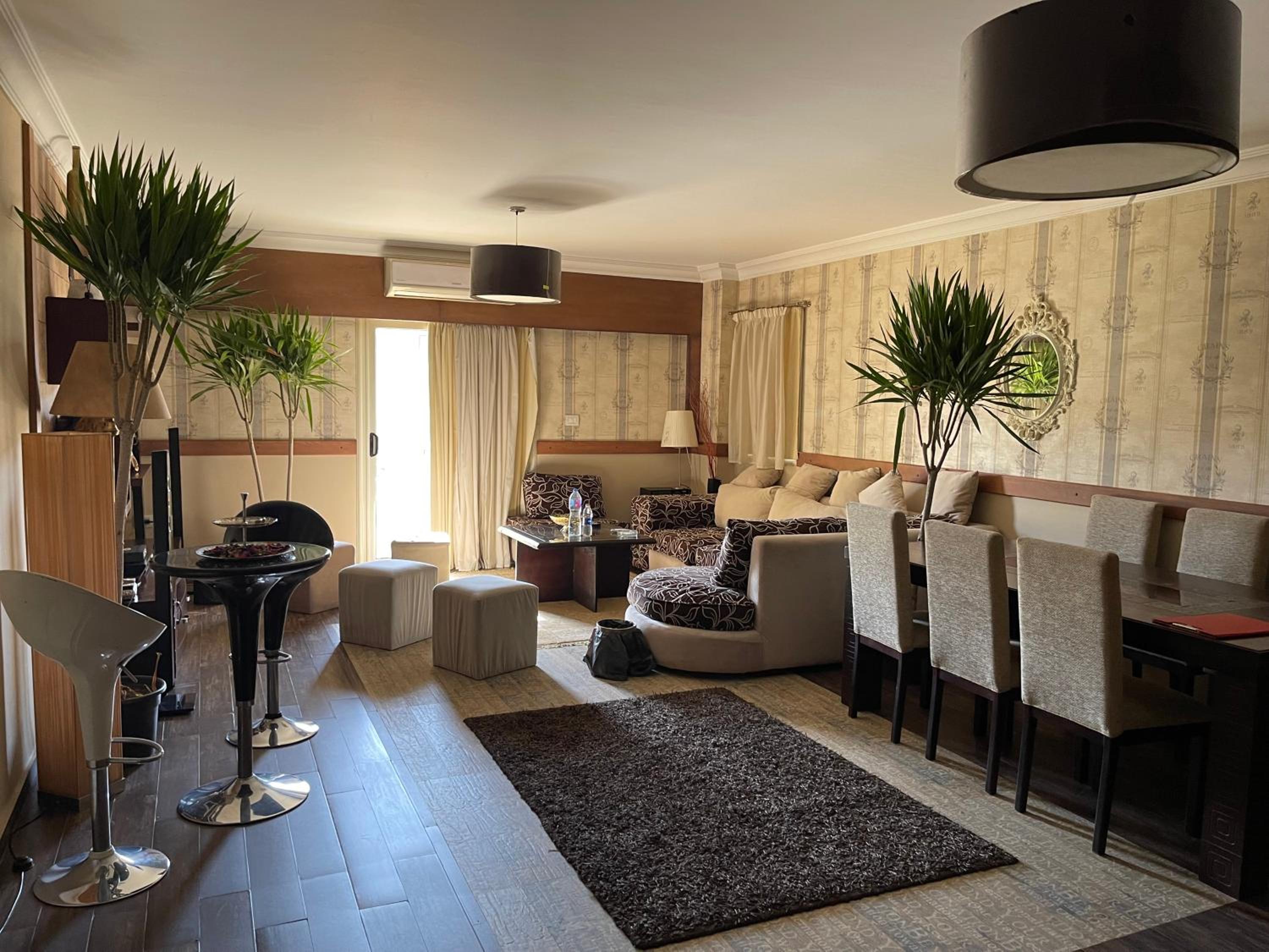 Luxurious apartment in private compound, in new cairo