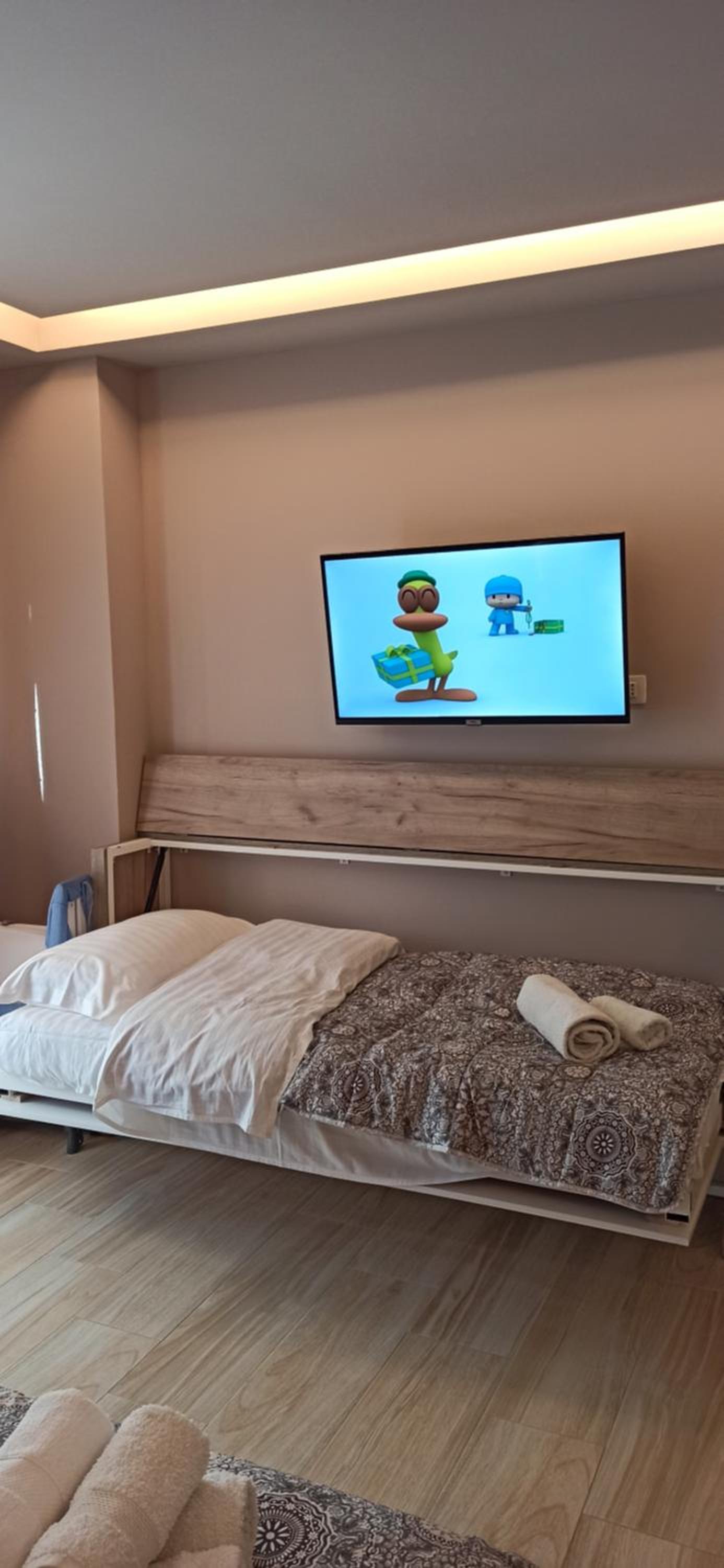 Alb's Apartment 2