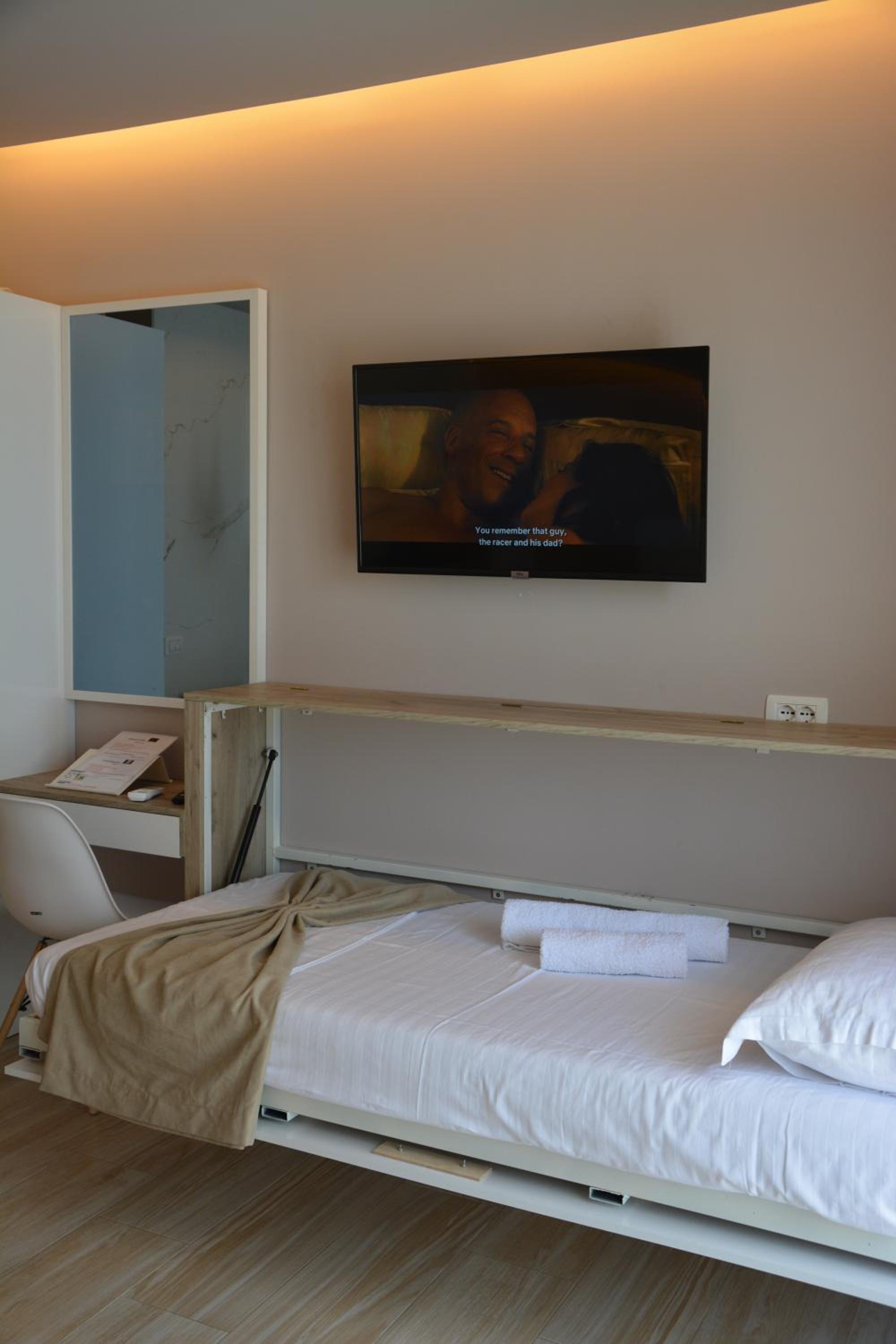 Alb's Apartment 2