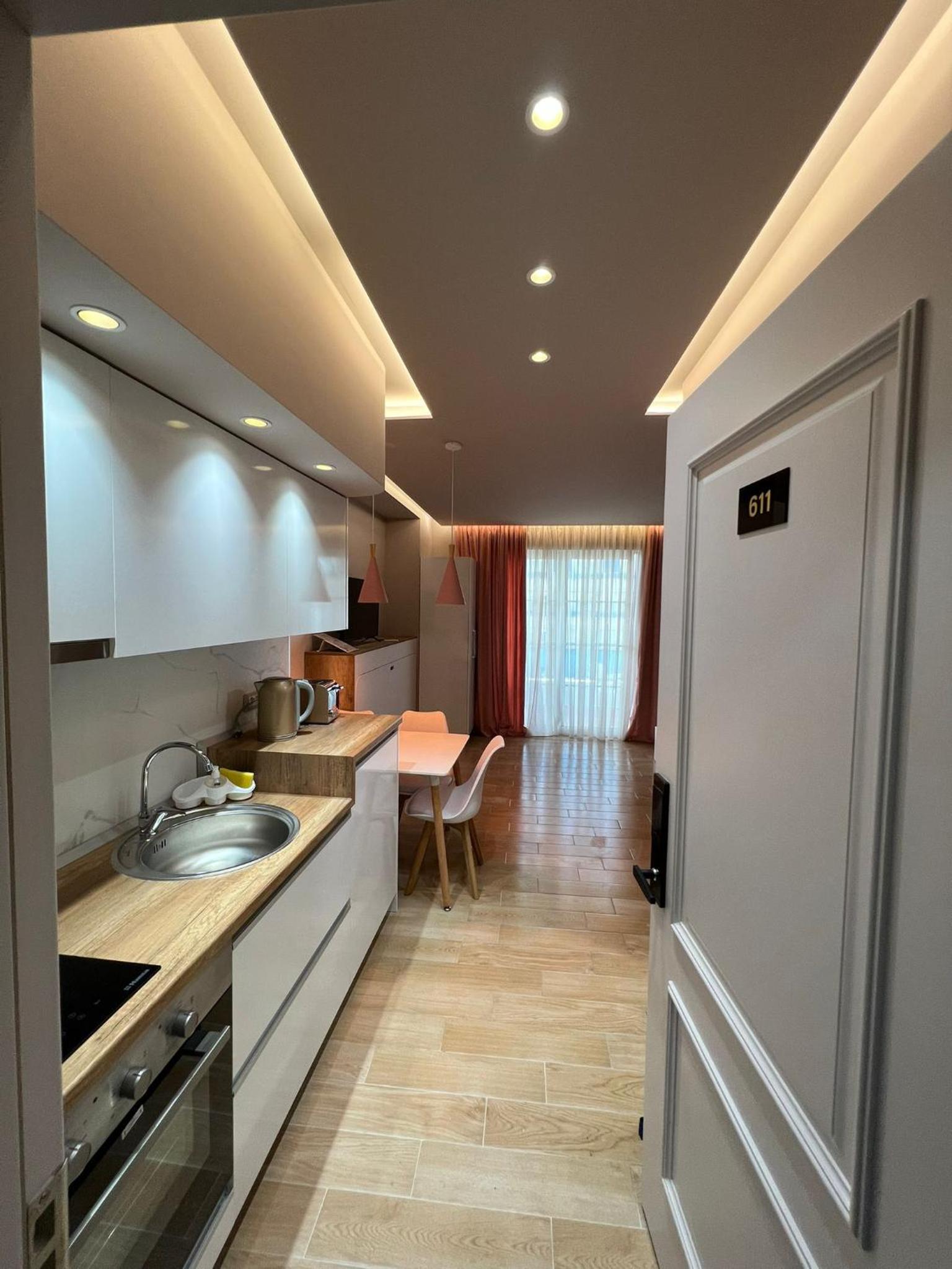 Alb's Apartment 2