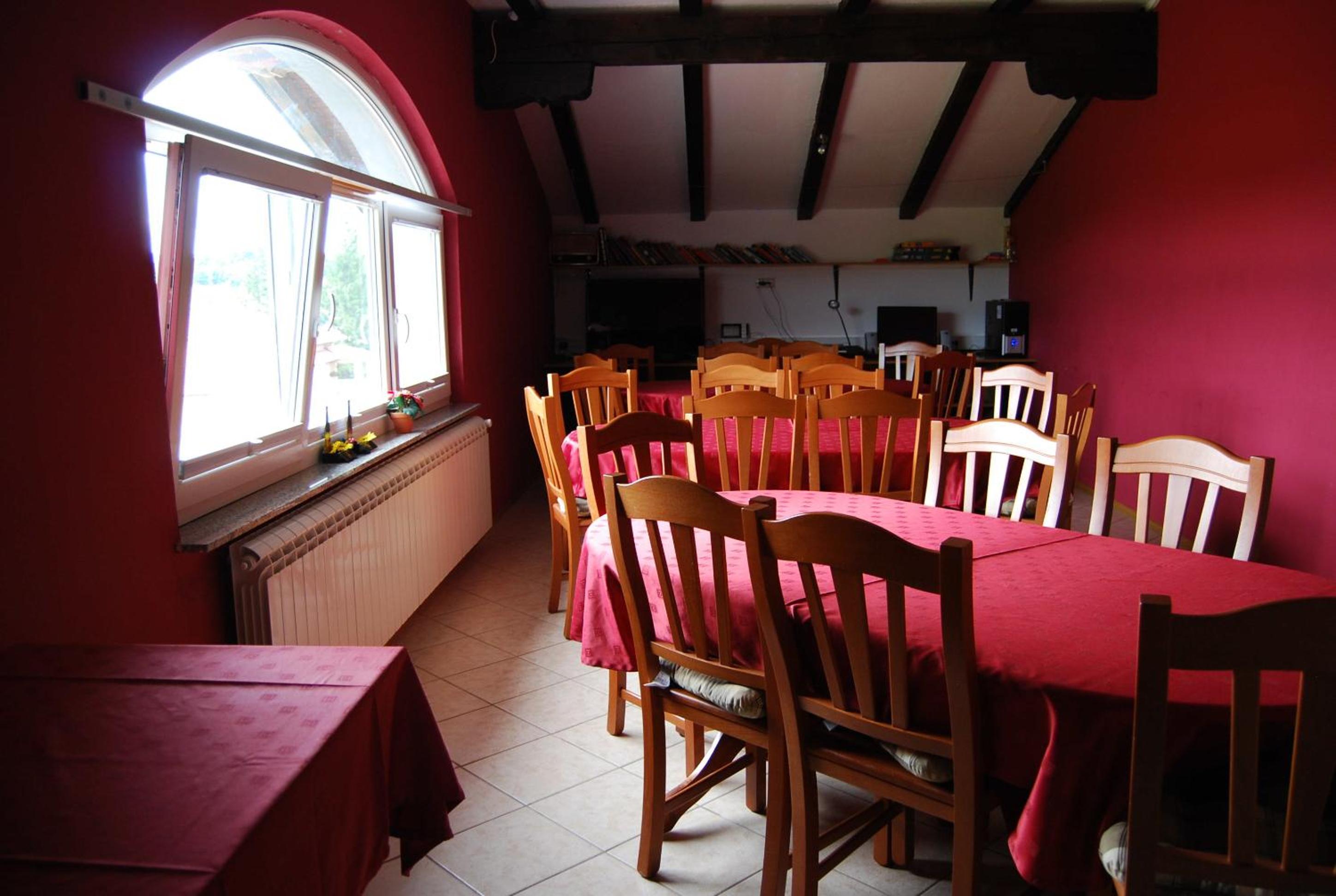 Hostel Ociski Raj