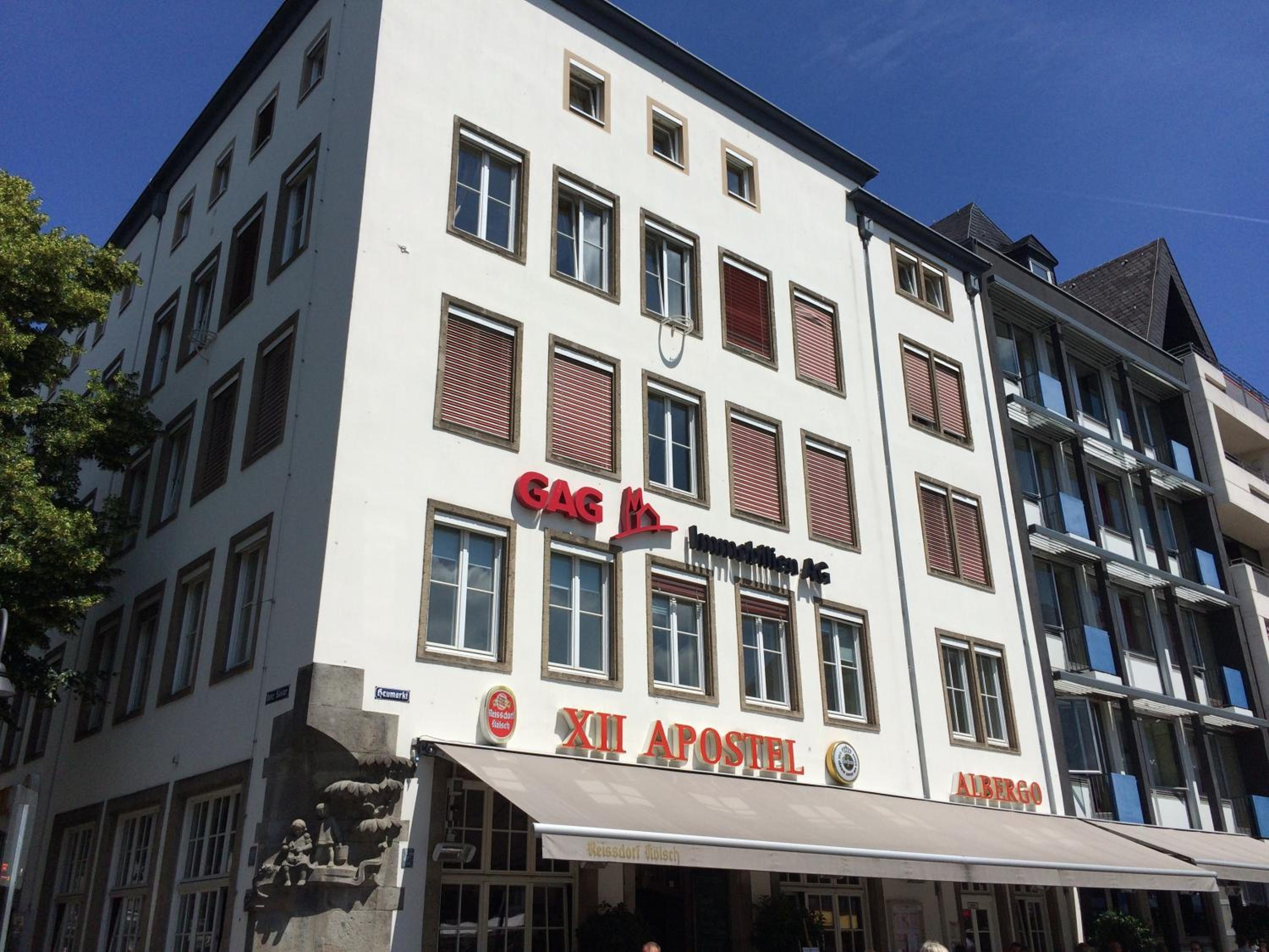 Hotel XII Apostel Albergo - Image 1