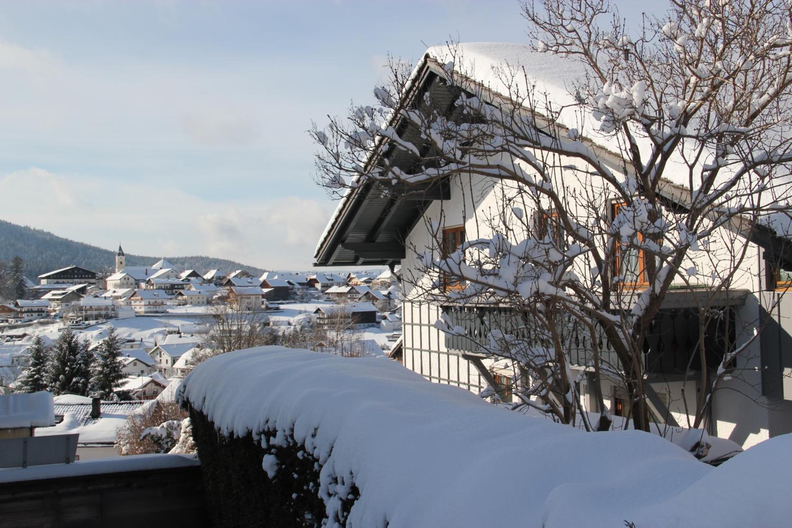 Villa Relax - Ferienwohnungen & Hallenbad & Relaxgarten