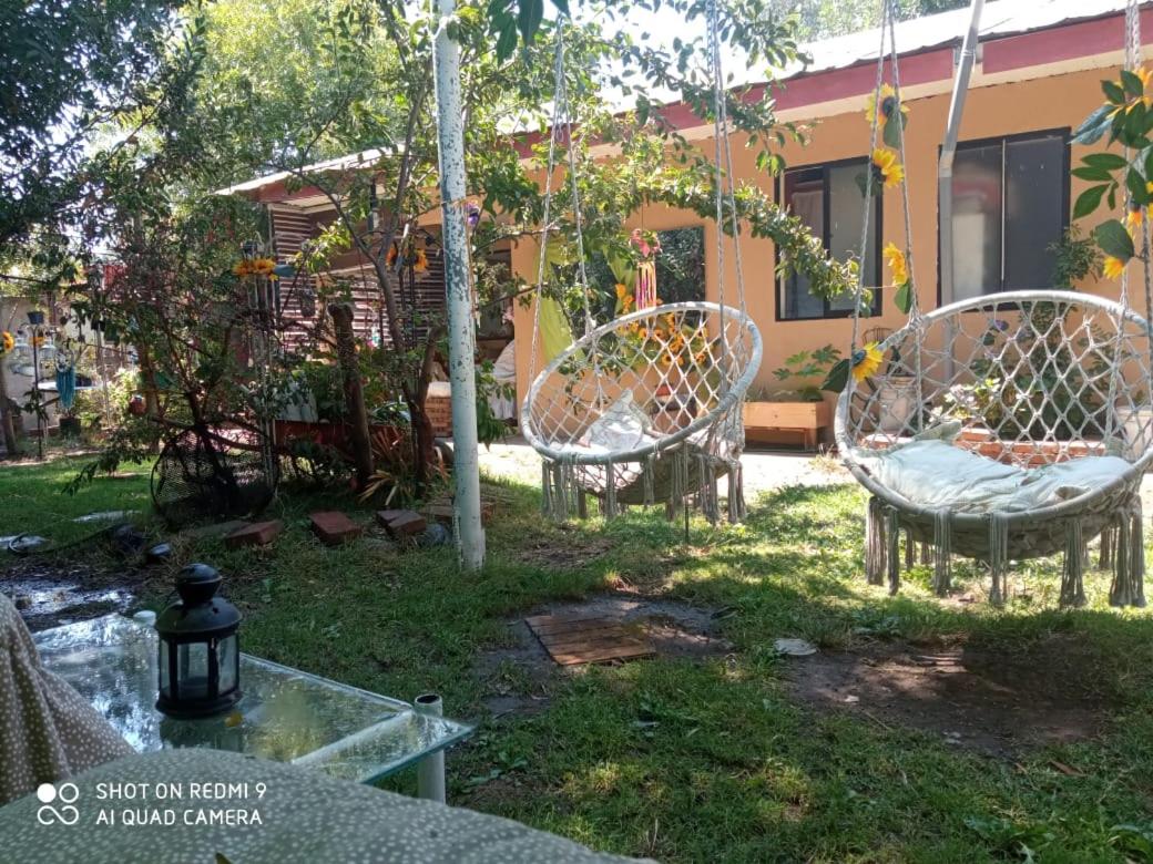 Familiar Hostal