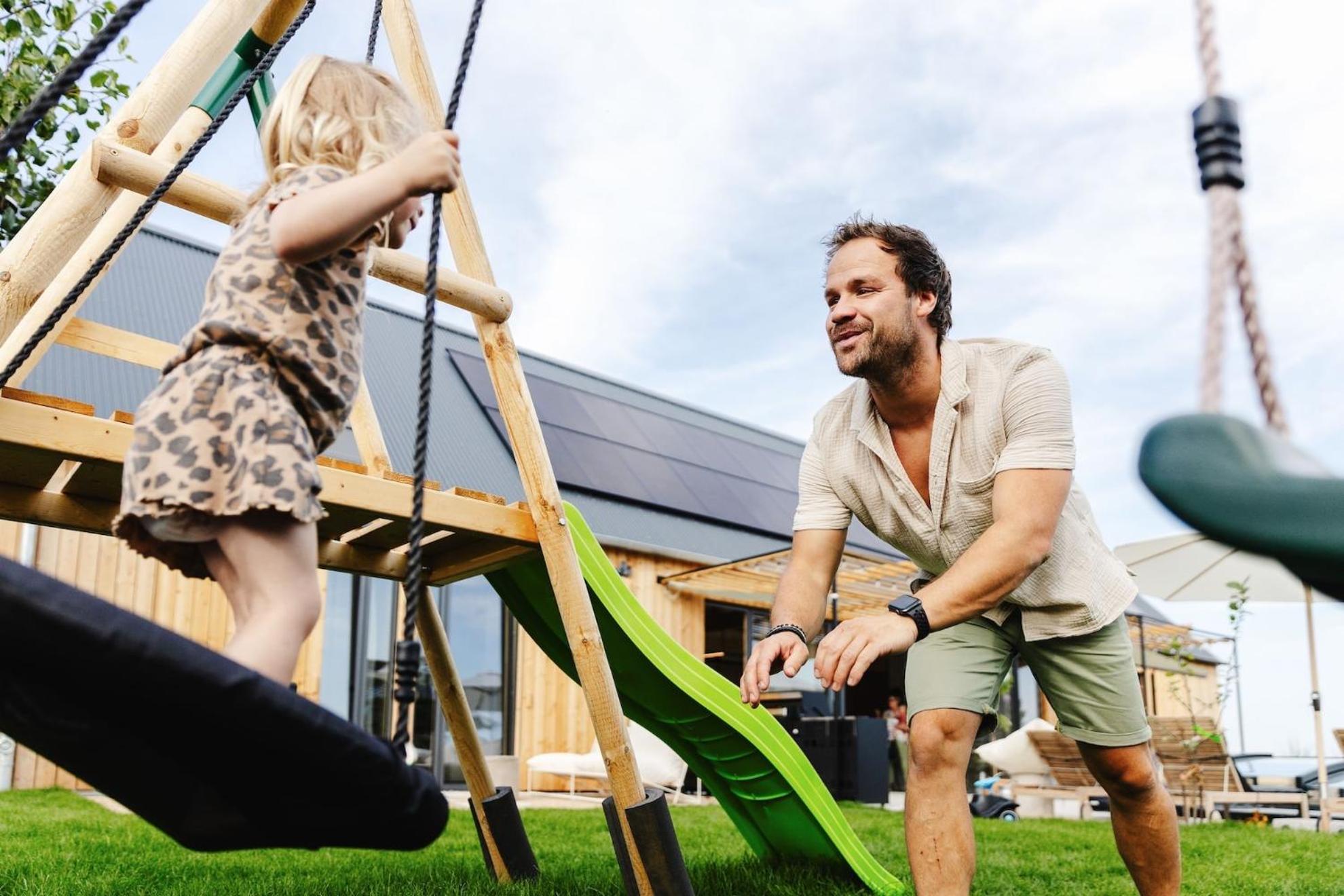 Das Farmhaus - Premium Ferienhaus - Auf den Moselhöhen - Pool, Sauna, Kino, Garten