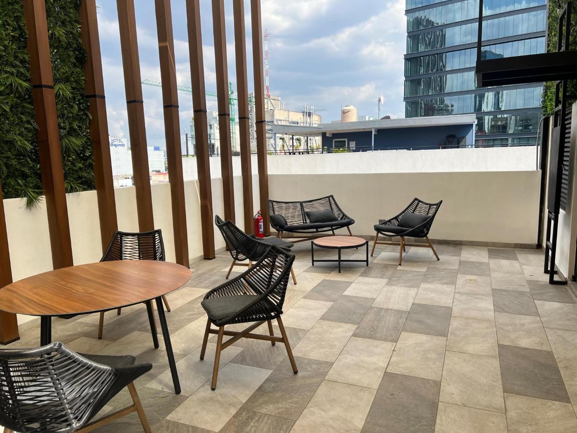 Amazing Loft best location/ Roof garden/ Cowork photo 2