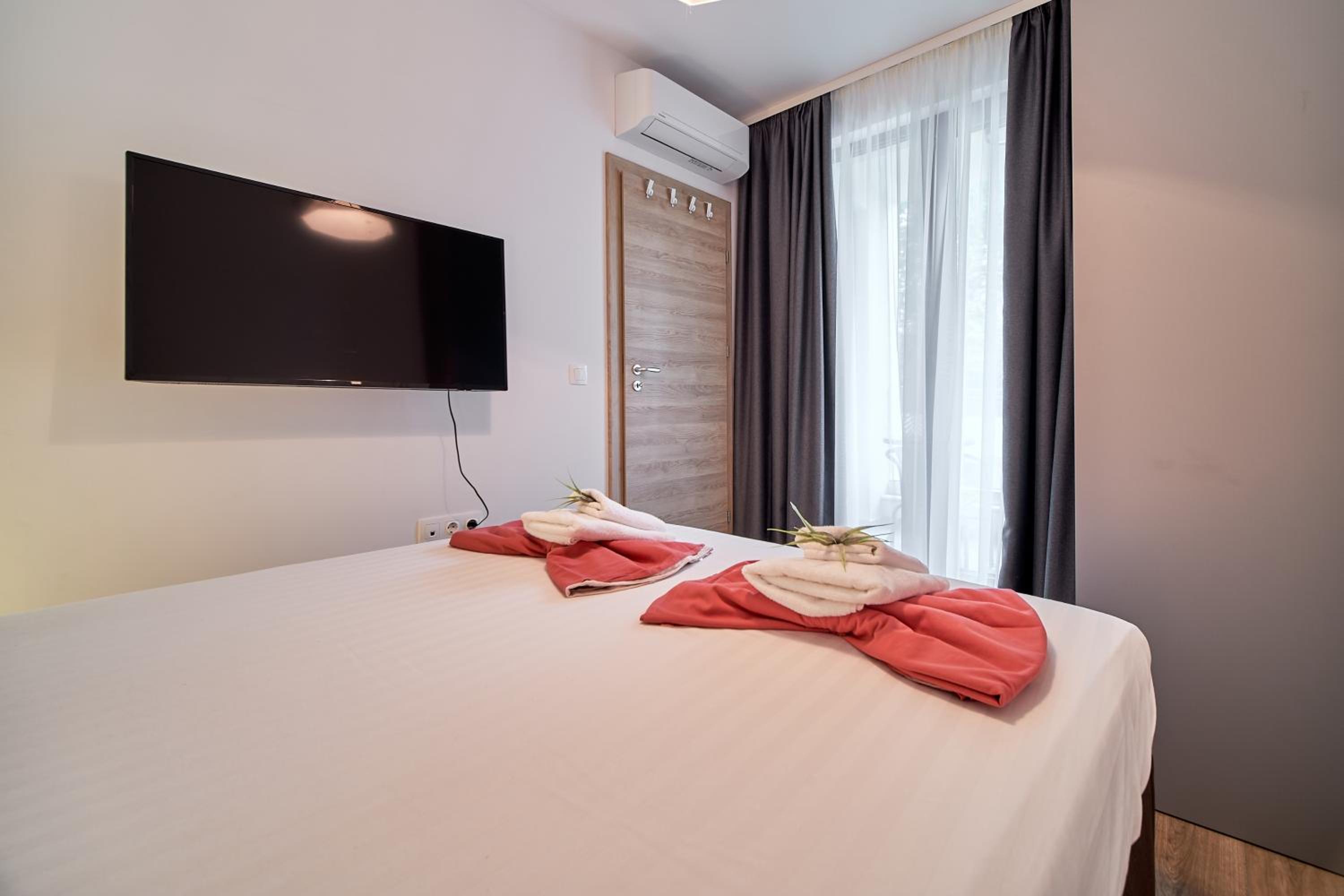 Luxury Apartments in complex Azur - next to the BEACH !
